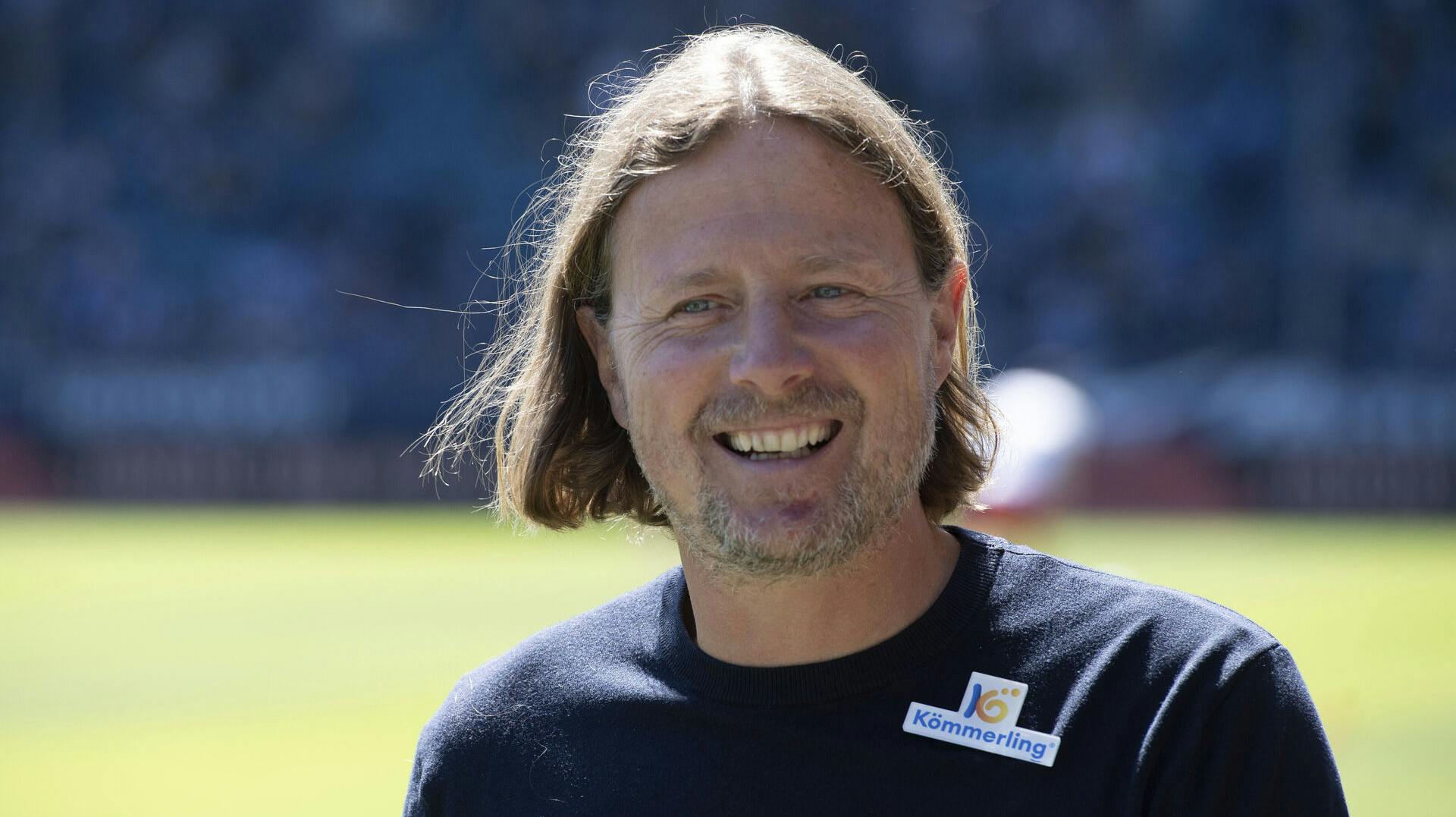 Bo Henriksen forklarer nu, hvorfor han skiftede sin profil ud. 