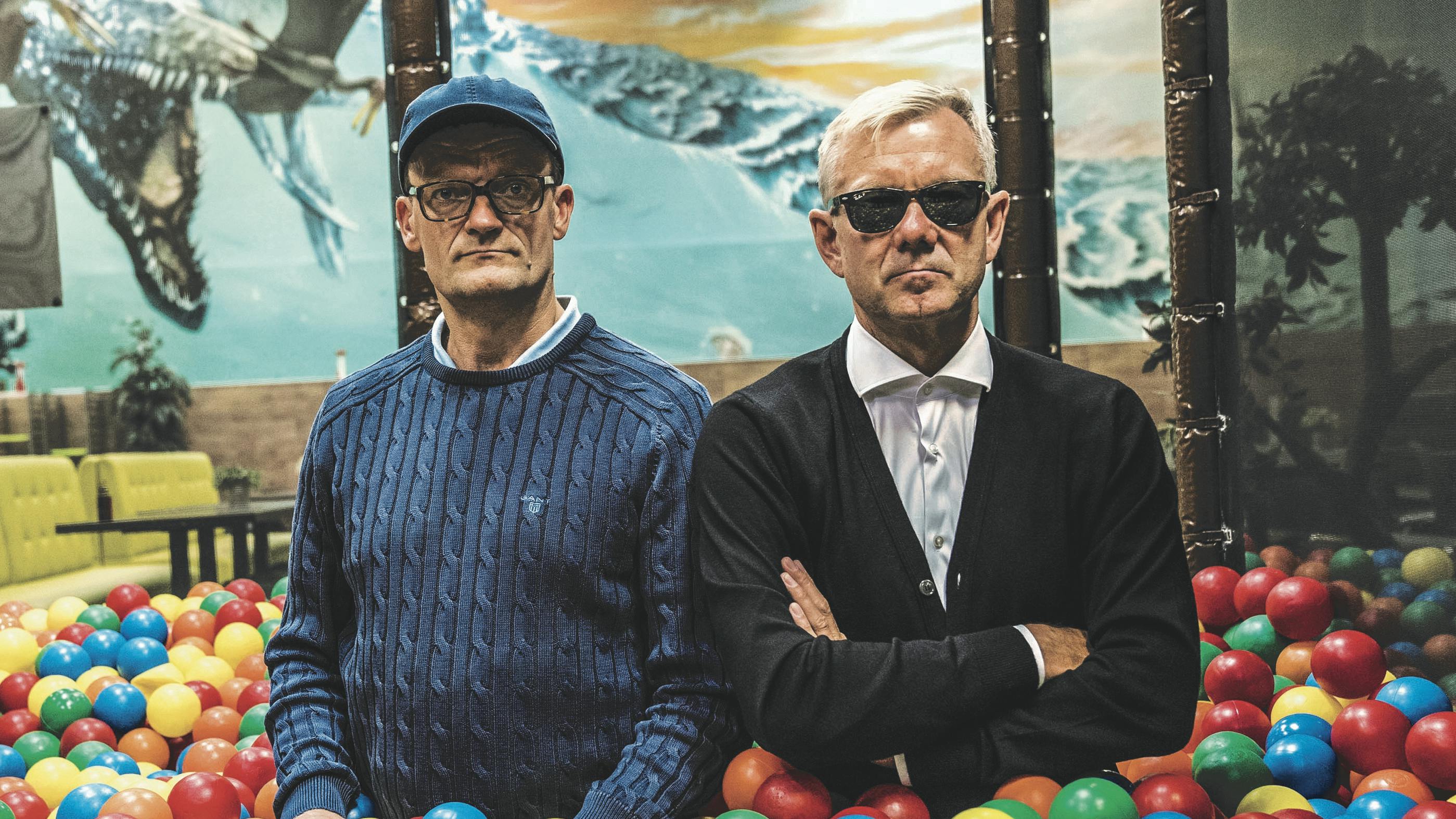 Hvis der er to, der holder sammen i dansk showbizz, så det er d'herrer Frank Hvam og Casper Christensen.