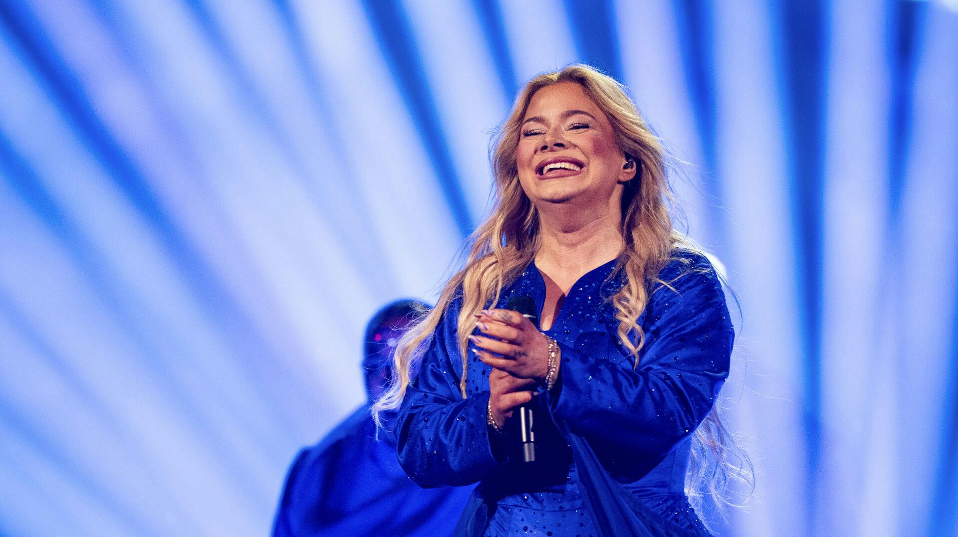 Sissal optrådte med sangen "Hallucination" under finalen i årets Eurovision i Basel, Schweiz.