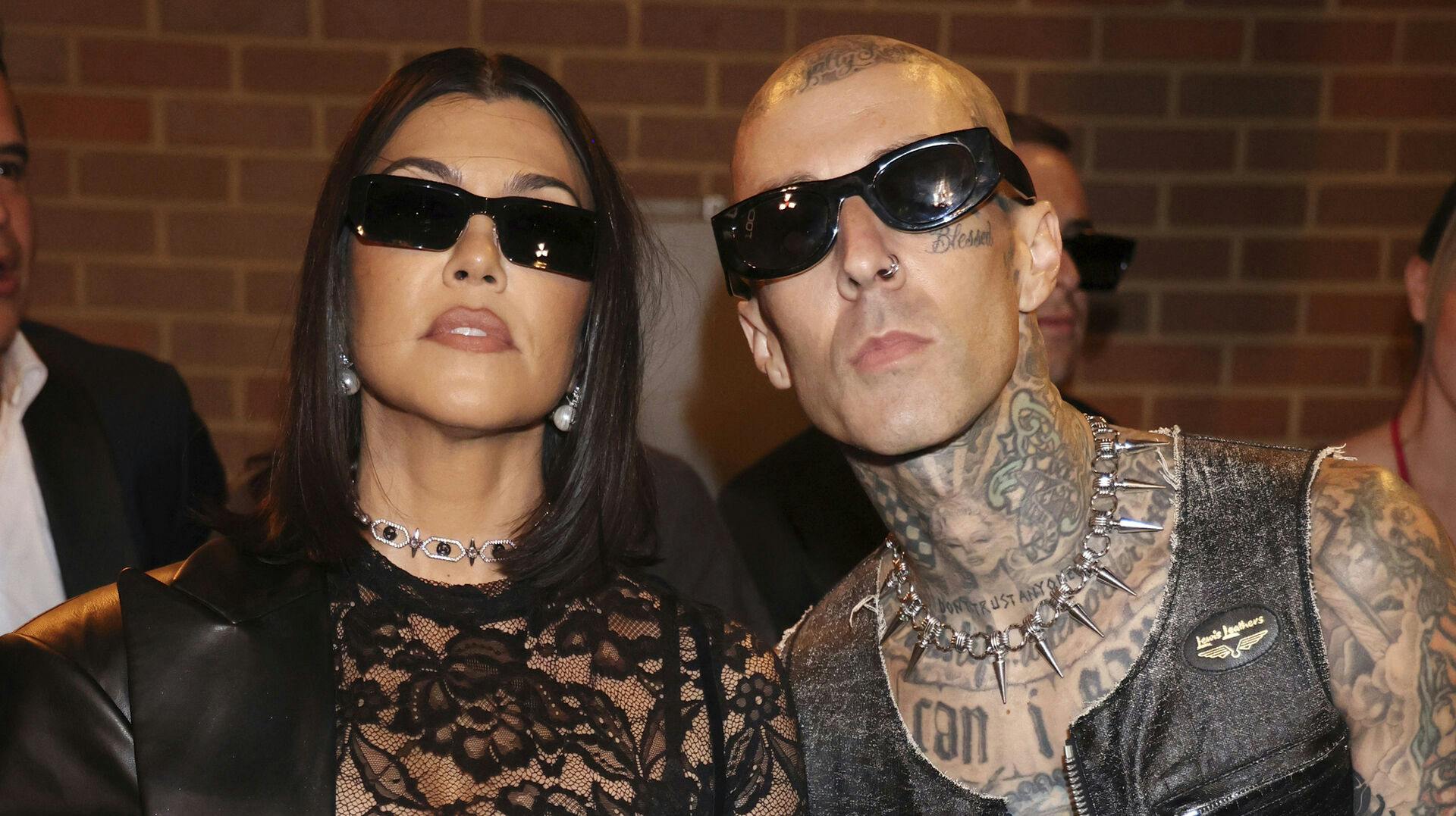 Kourtney Kardashian havde desværre ikke Travis Barker med til Diddy-festen.