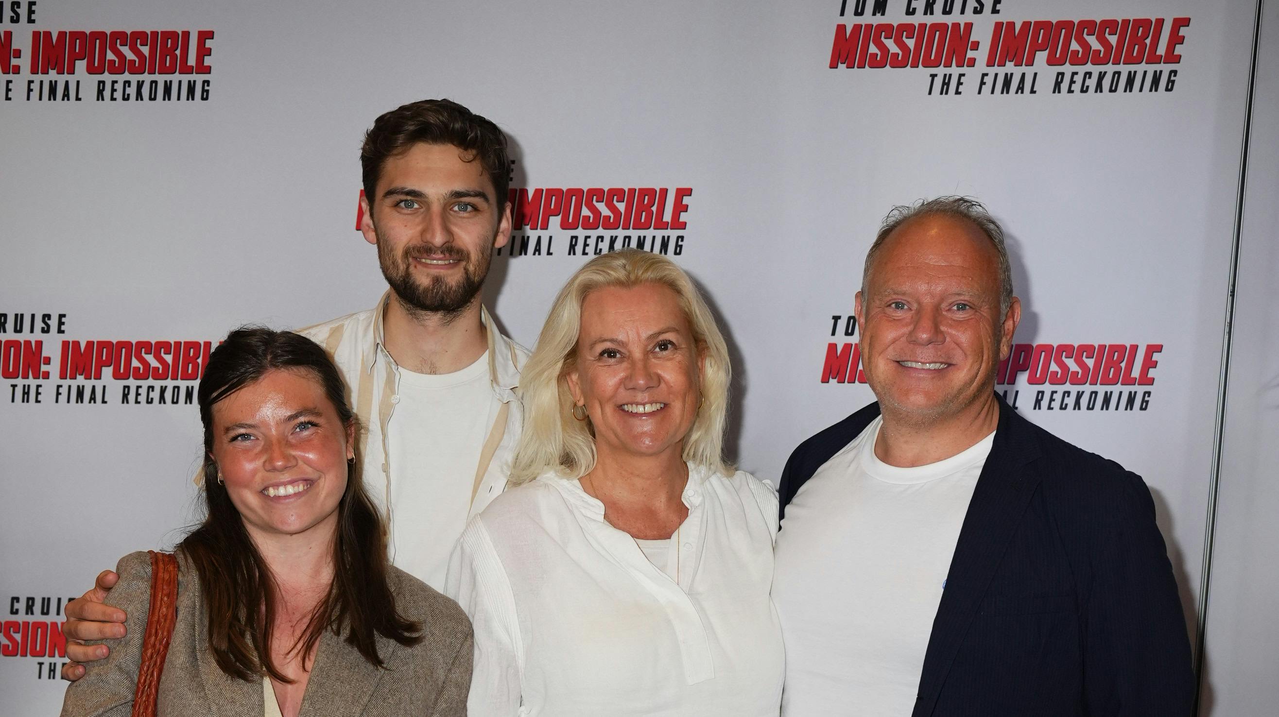 Cutfather har været igennem dobbelt hofteoperation, men det gode humør er intakt.