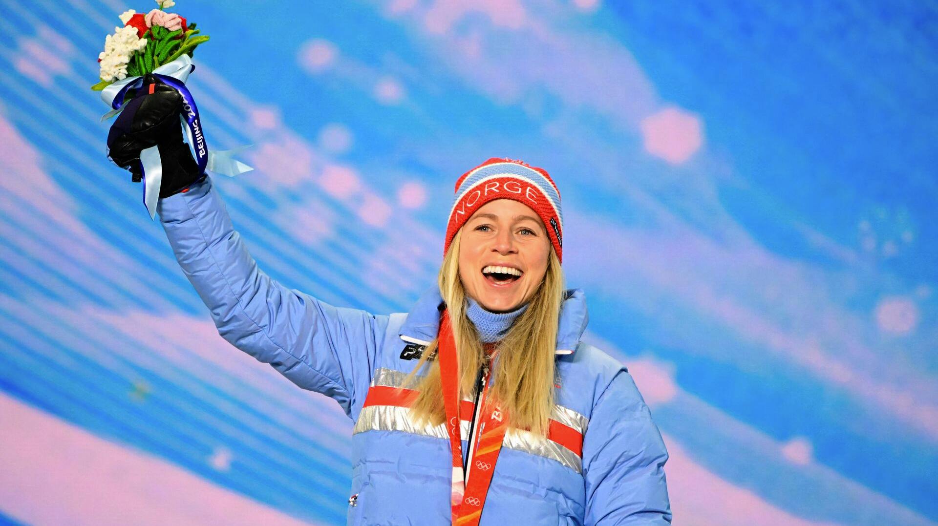 Efter 13 år sammen med Ånud Lid Byggland er Tiril Eckhoff blevet single. Det bekræfter hun selv.