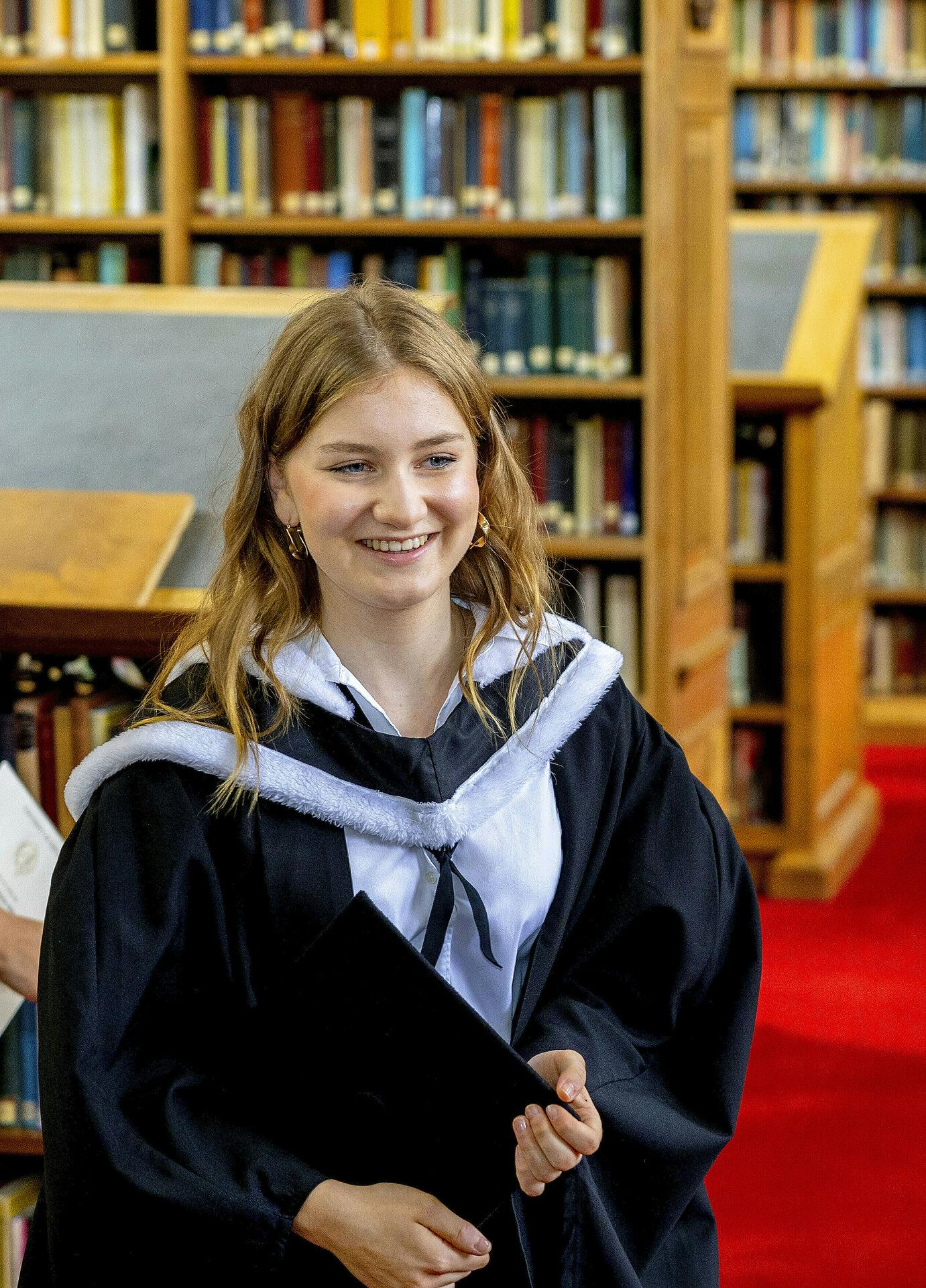 Kronprinsesse Elisabeth kan risikere at blive smidt ud af Havard.&nbsp;