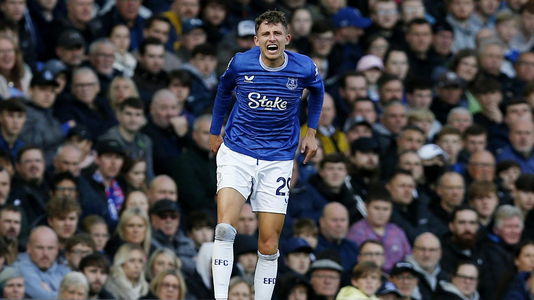 Efter en sæson uden mål for klubben har Everton valgt ikke at veksle lejeaftale med Jesper Lindstrøm til et permanent ophold.