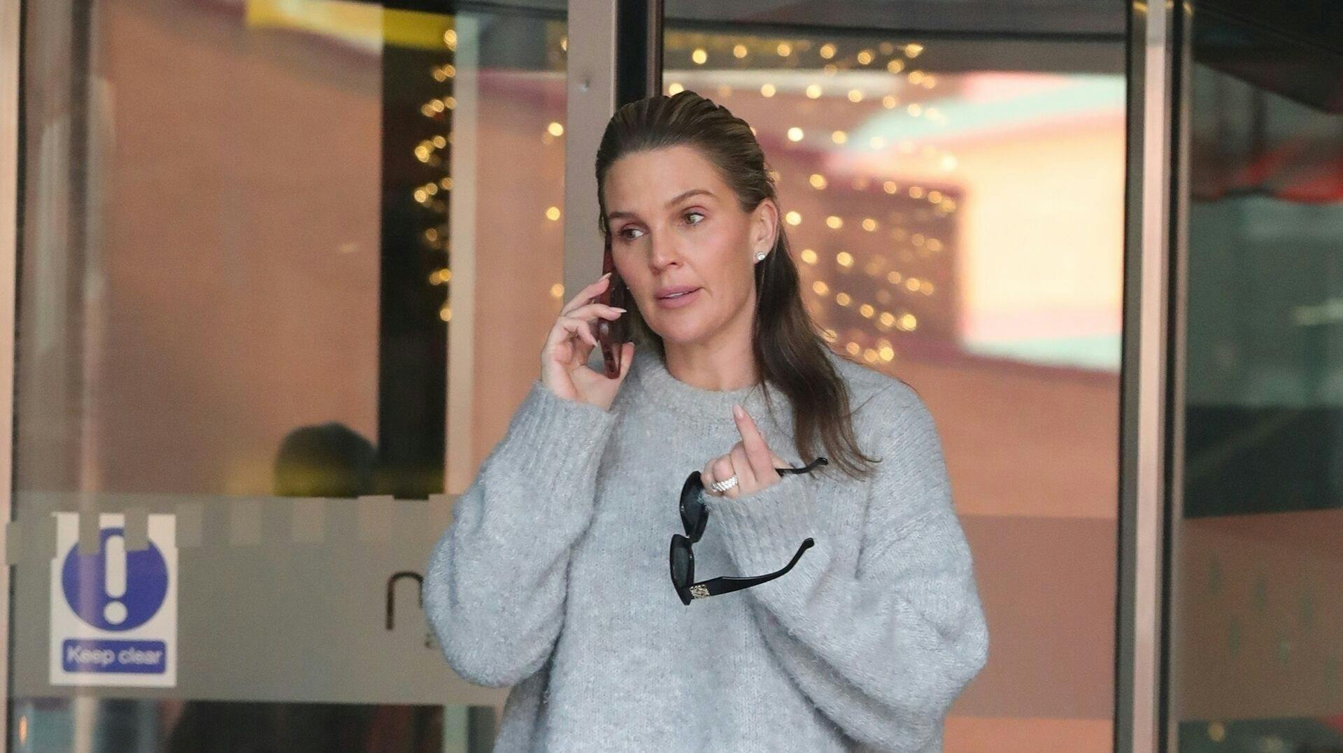Danielle Lloyd gør sit for at bekæmpe kræftsygdommen.