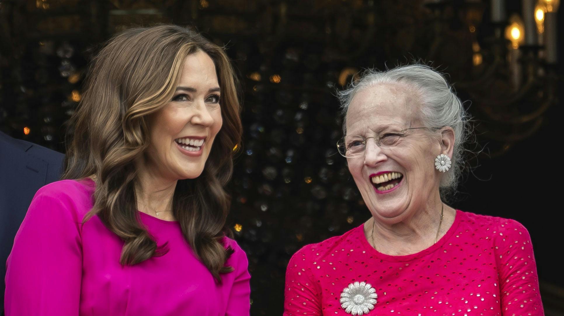 De er begge dronninger, og de er begge majestæter – men Mary, 53, og Margreth , 85, er også svigerdatter og svigermor med alt, hvad det indebærer.