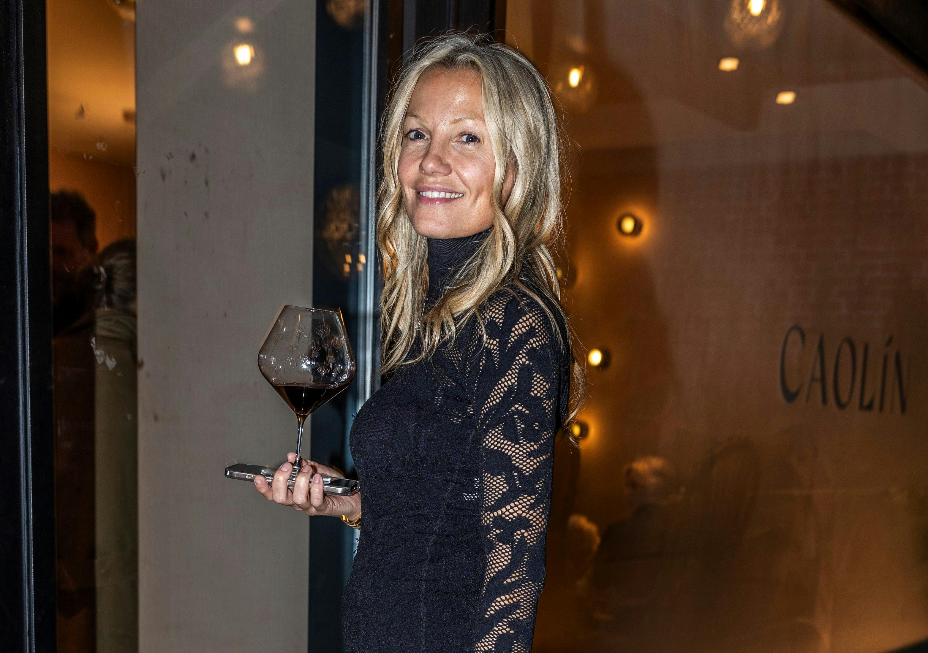 Caroline Fleming er blevet et nyt mennesker efter hun blandt andet kvittede sovepiller og vin i hverdagen.