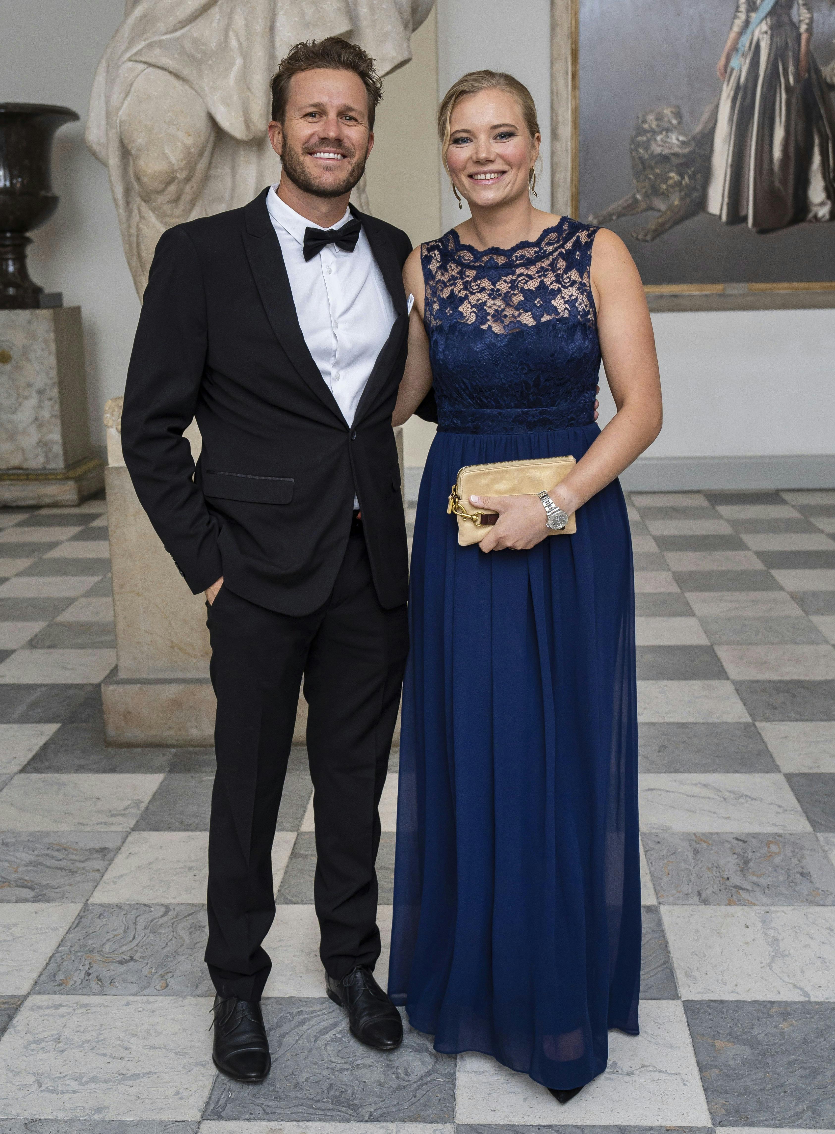 Anne-Marie Rindom og Ryan Palk til kongeparrets aftenselskab for kunst og kultur