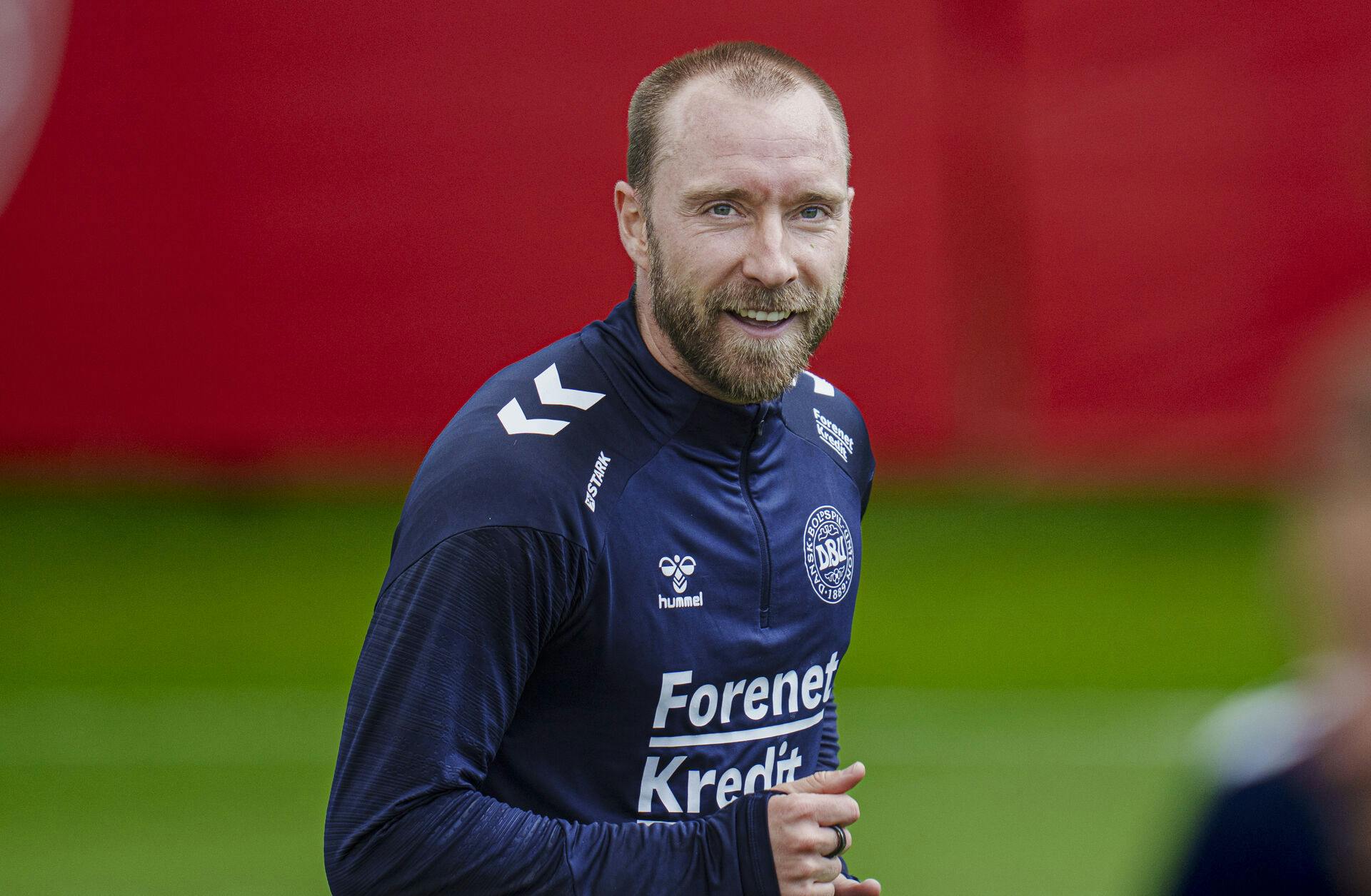 Christian Eriksen er også glad for at overvåge sin krop gennem en smart ring.