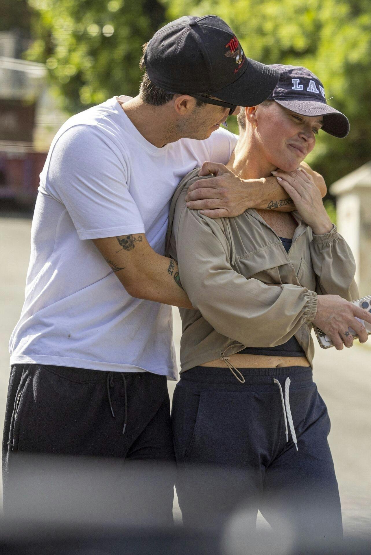 Los Angeles, CA - *PREMIUM-EXCLUSIVE* - **WEB