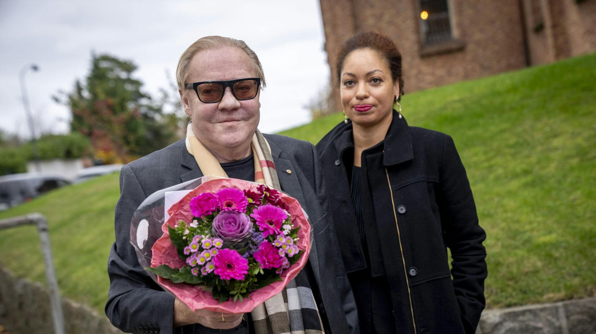 Sidste efterår deltog Birger Arp-Hansen i bisættelsen af skuespilleren Ulf Pilgaard. Nu er han selv død.