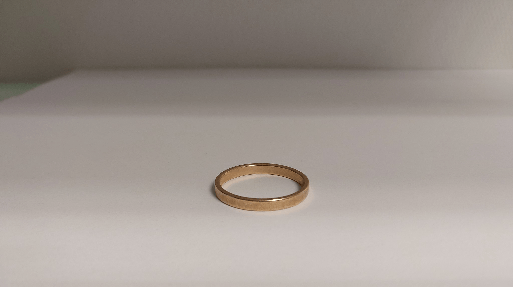 Et lille stykke metal med stor betydning – og måske en vigtig brik i en personlig historie, der stadig lever.