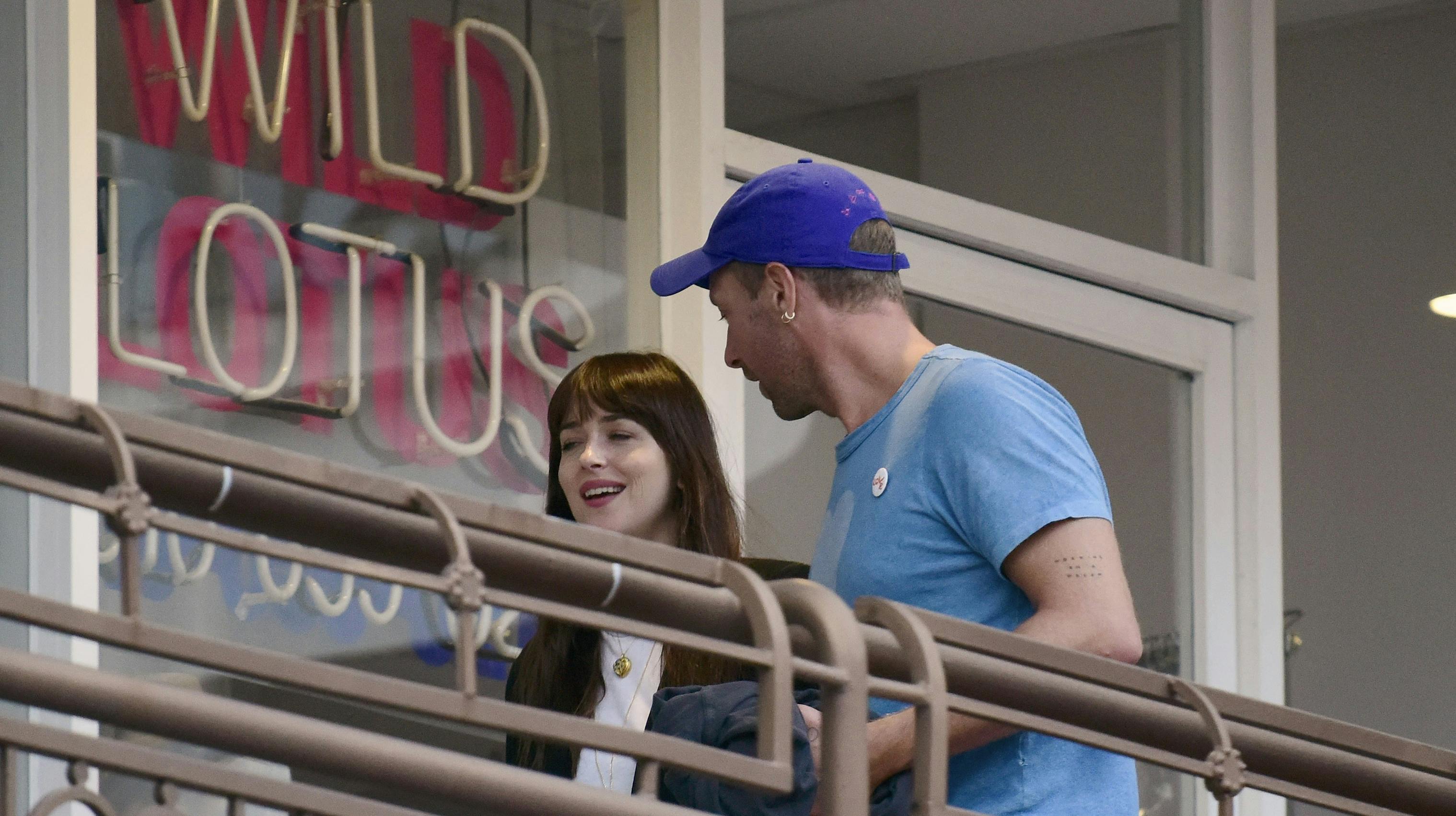 Sjældent har et forhold været så udfordret, som det Dakota Johnson og Chris Martin nu ser ud til at have afsluttet.