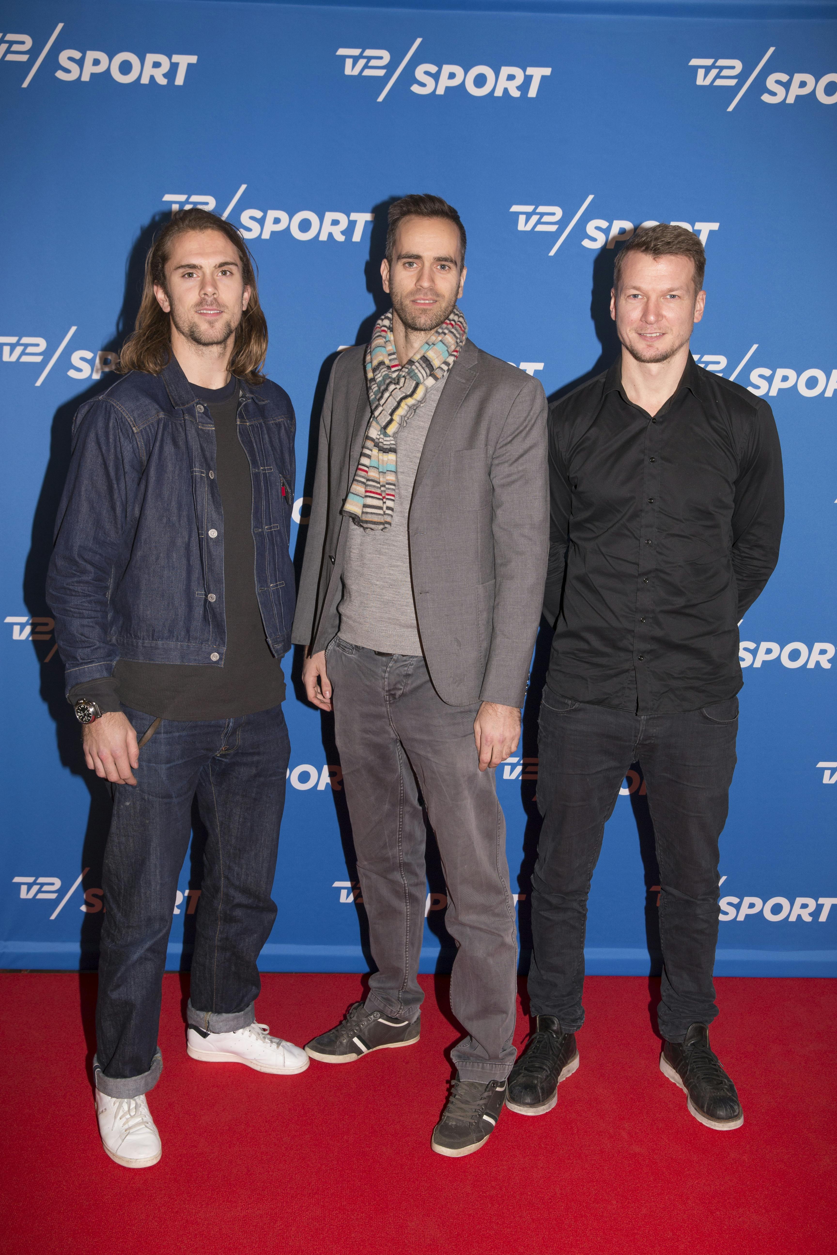 Jim Laugesen (th) har været en del af TV 2 Sport, siden kanalens åbning i 2017. Her poserer han med Joachim Fischer (i midten) og Jan Ø. Jørgensen (tv).