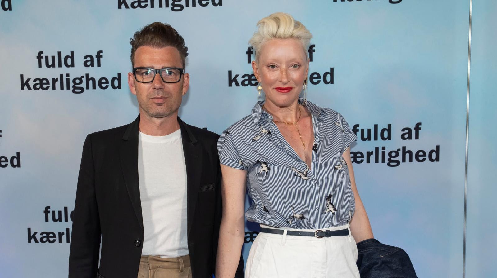 I dag kan Laust og Maria igen holde hinanden i hånden som ægtepar. Men hans utroskab og stofmisbrug satte i mange år deres kærlighed og samliv på spil.