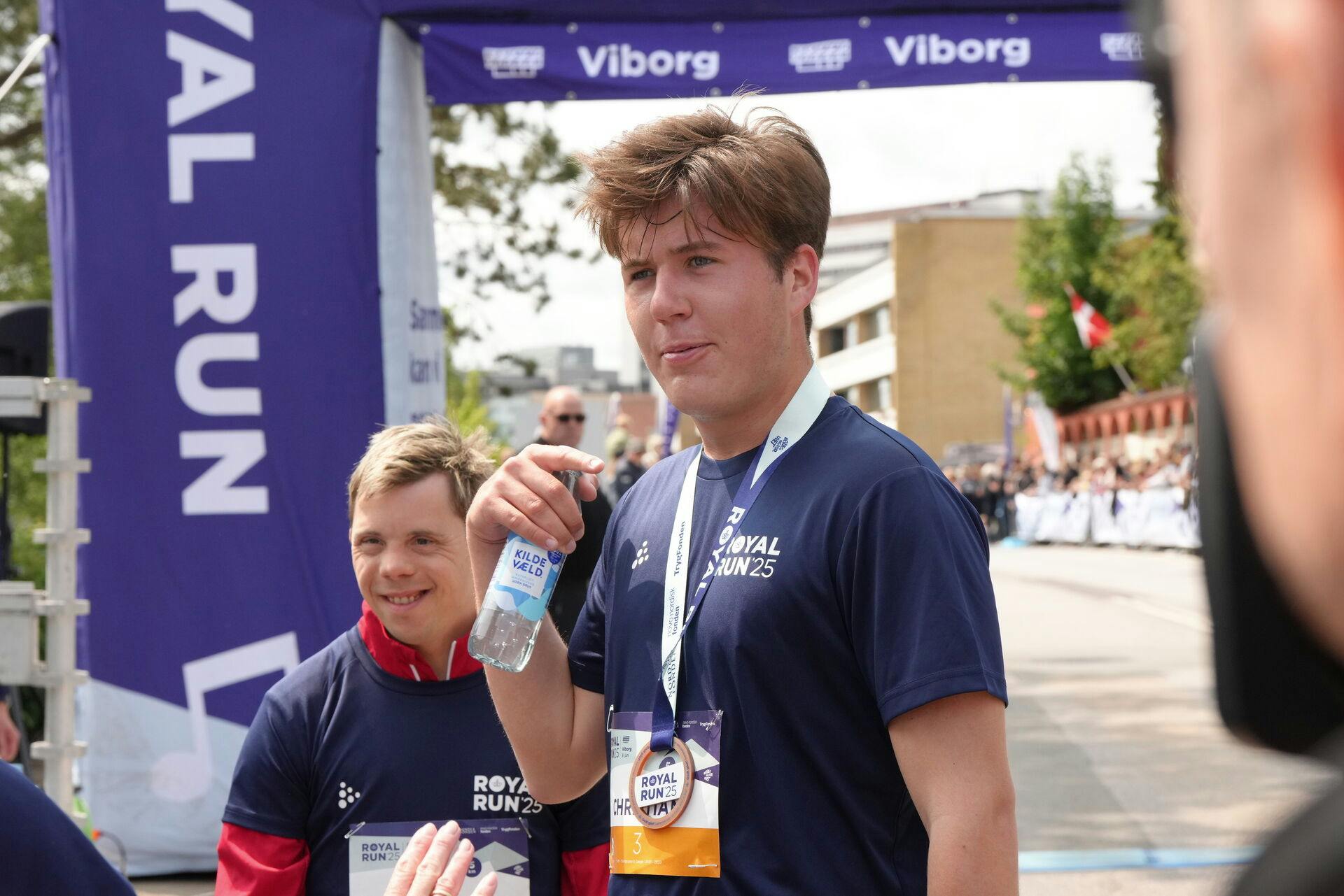 Christian gennemførte de fem kilometer på omkring 20 minutter.