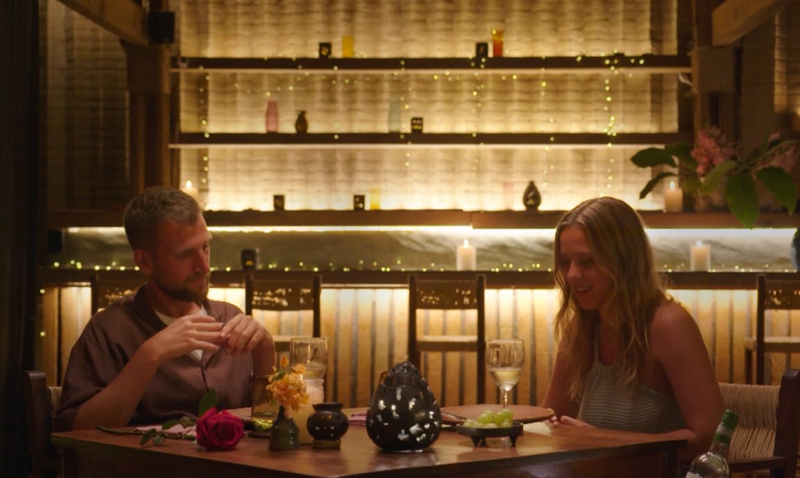 Nicolaj og Emma havde dagen forinden været på date, men den blev hurtig overskygget af Mai og Alexanders date.