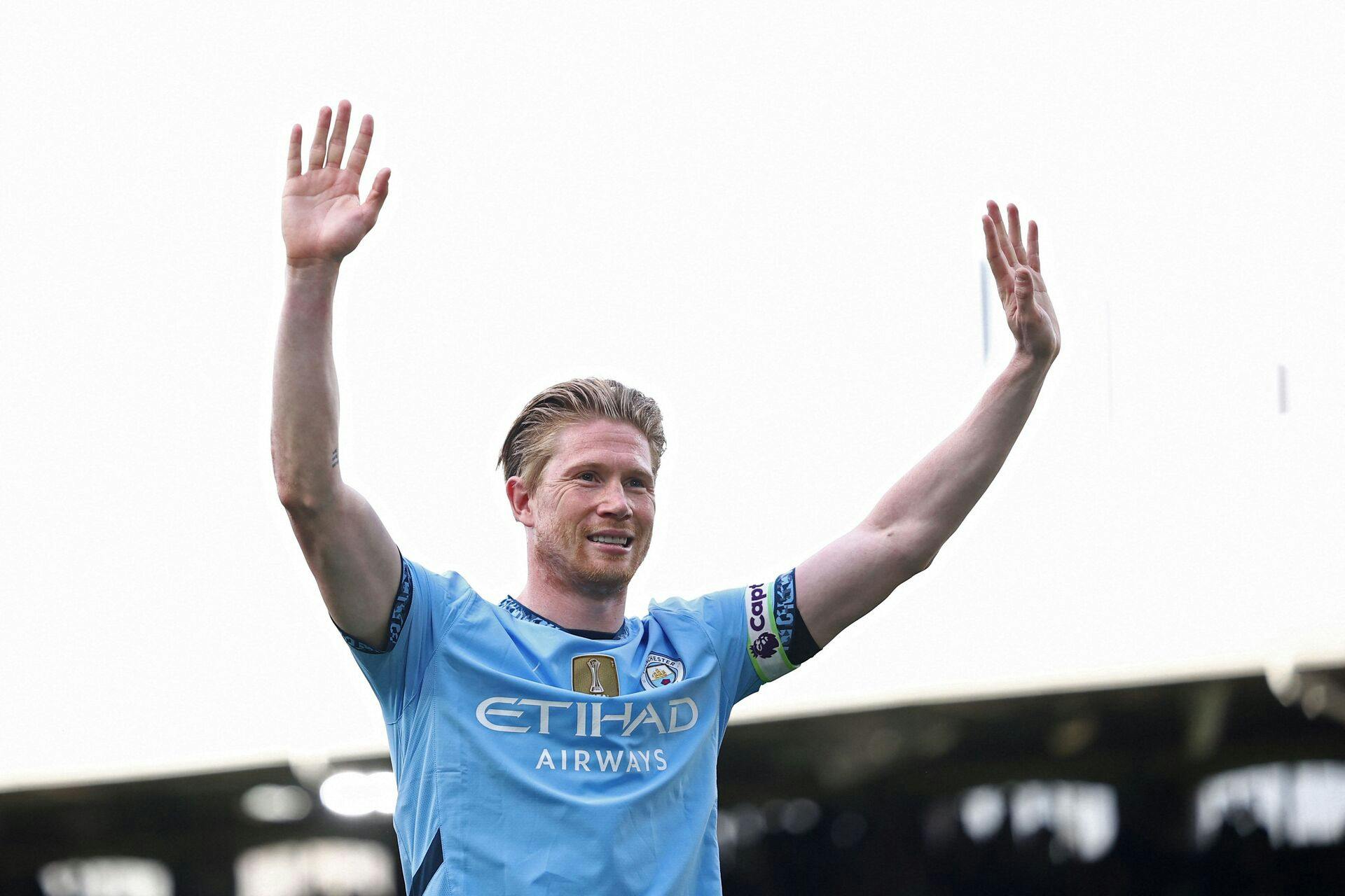 Kevin De Bruyne fortsætter karrieren i Italien og hos Napoli. Det afslører den italienske mesterklub på X.