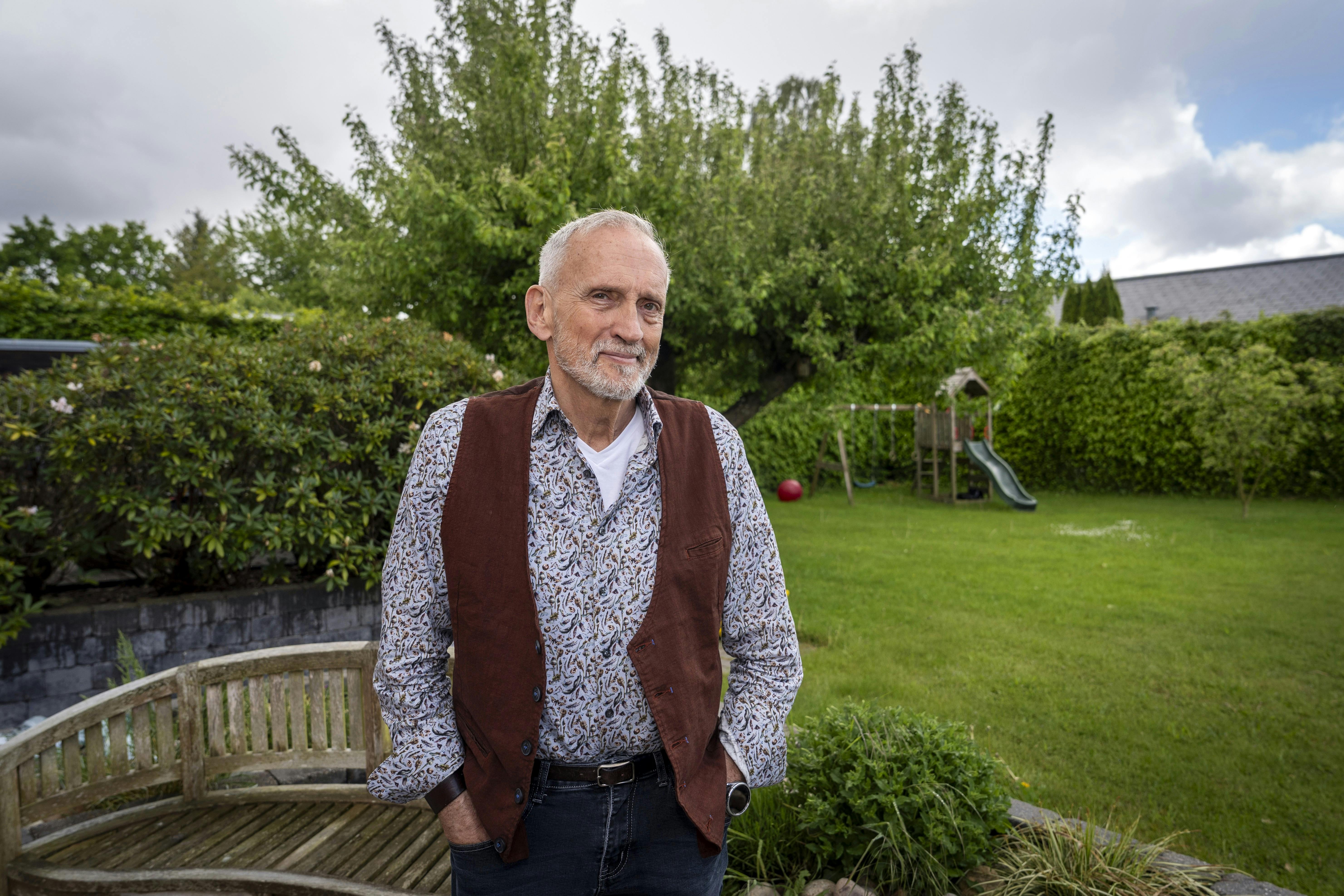 Hvad: Interview med Jussi Adler-Olsen hjemme hos ham.Hvor: Skovvænget 14A, 2970 HørsholmHvornår: Klokken 11. 22. maj 2025Journalist: Camilla, 40959616Fotograf: Søren Jul Lamberth