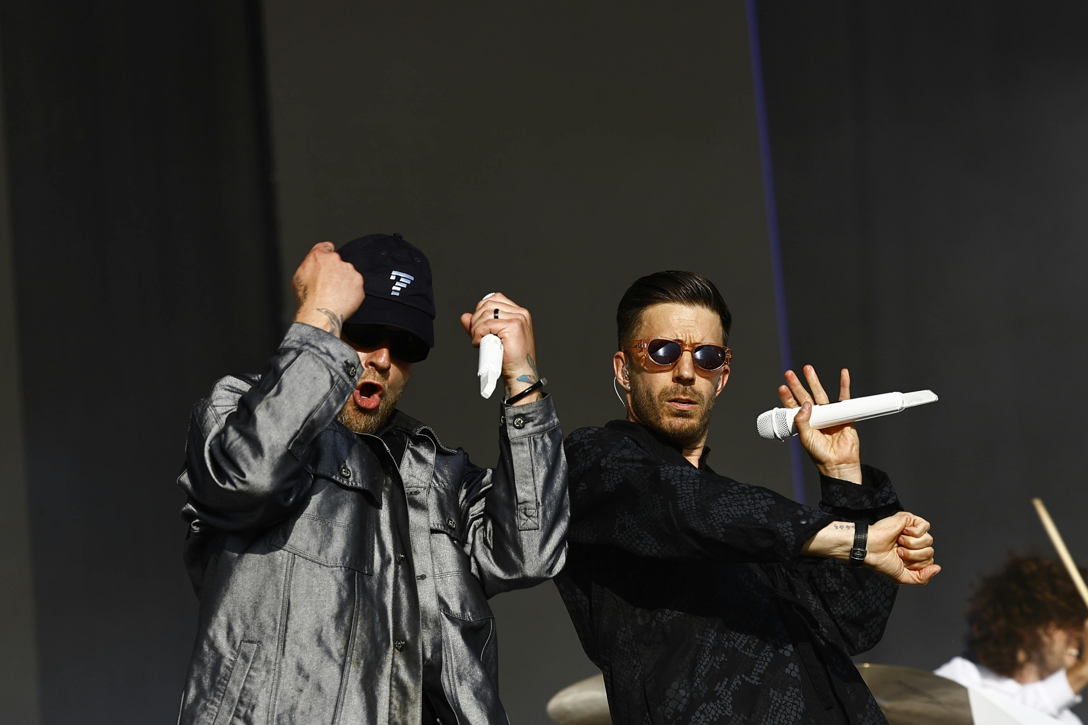 Hit-duoen Nik og Jay sang de sædvanelige hits på scenen til Heartland Festival. 