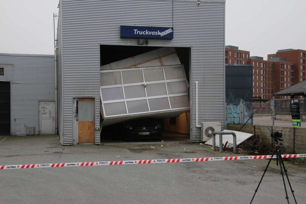 Sådan så det ud, efter rambuktyvene havde været på besøg.