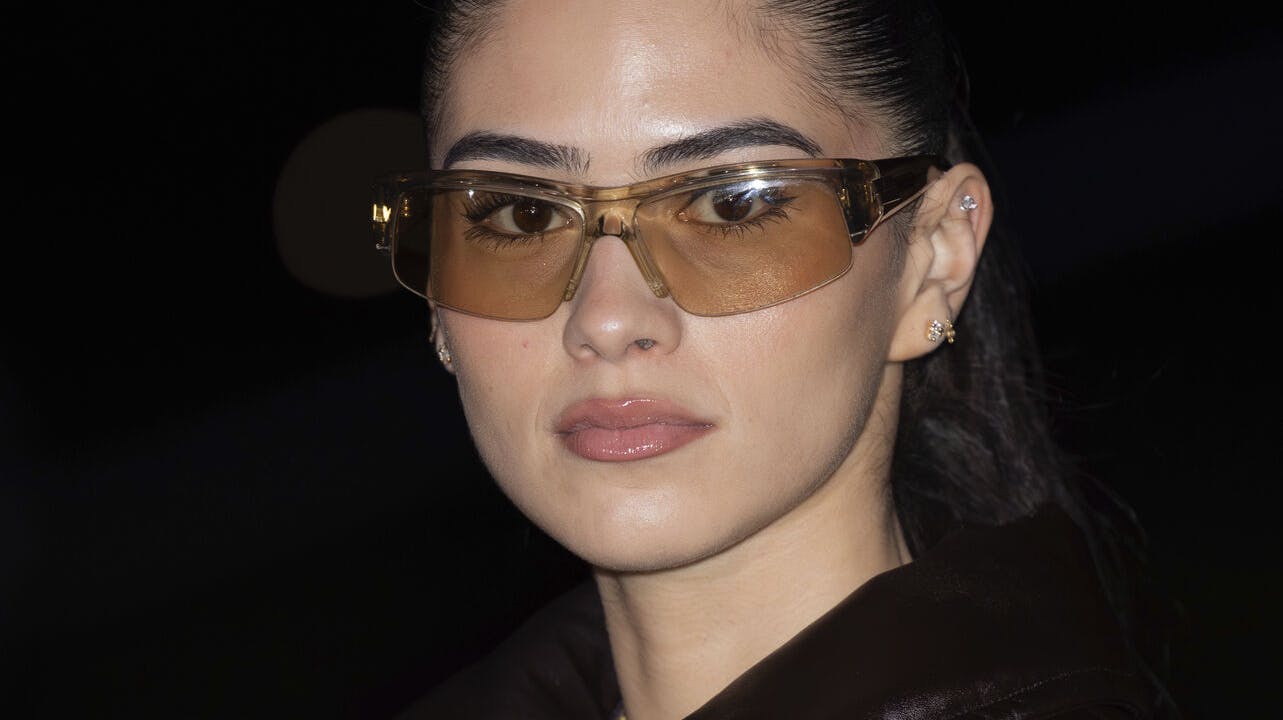 Kim Turnbull bryder nu tavsheden.