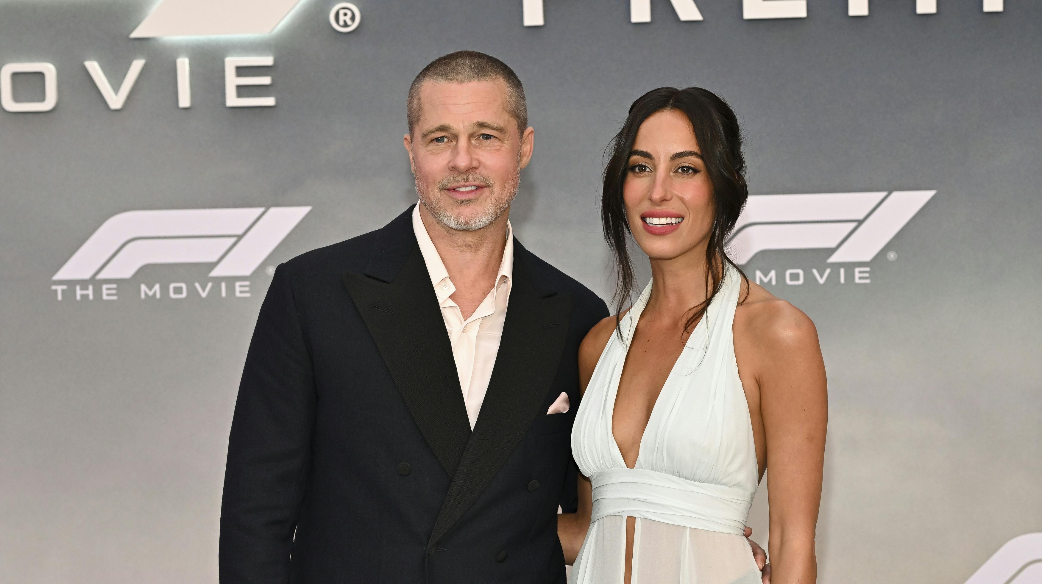 Brad Pitt og Ines de Ramon viser sig sjældent frem på den røde løber.