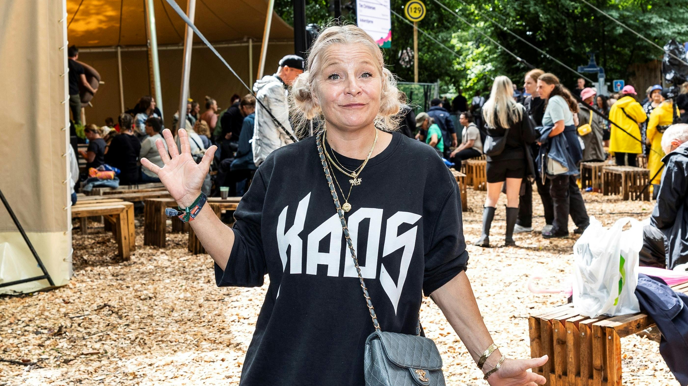 Humørbomben fra fjernsynet, Signe Lindkvist, har købt en særdeles eftertragtet bolig i København.