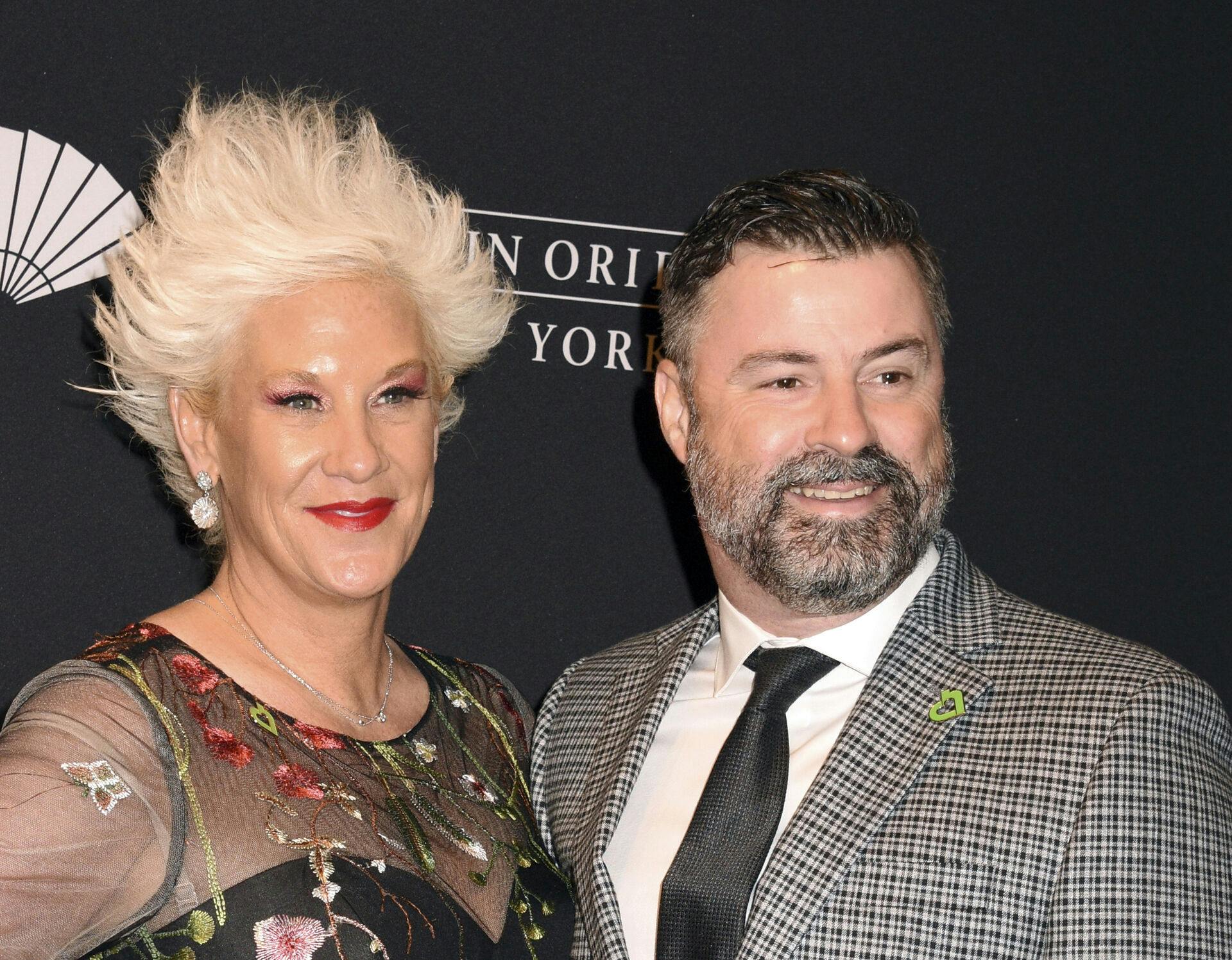 **FILE PHOTO** Anne Burrell Has Passed Away. NEW YORK, NY - APRIL 25: Anne Burrell and Stuart Claxton at the City Harvest 40th Anniversary Gala at Cipriani in New York City on April 25, 2023. Credit: mpi099/MediaPunch /IPX