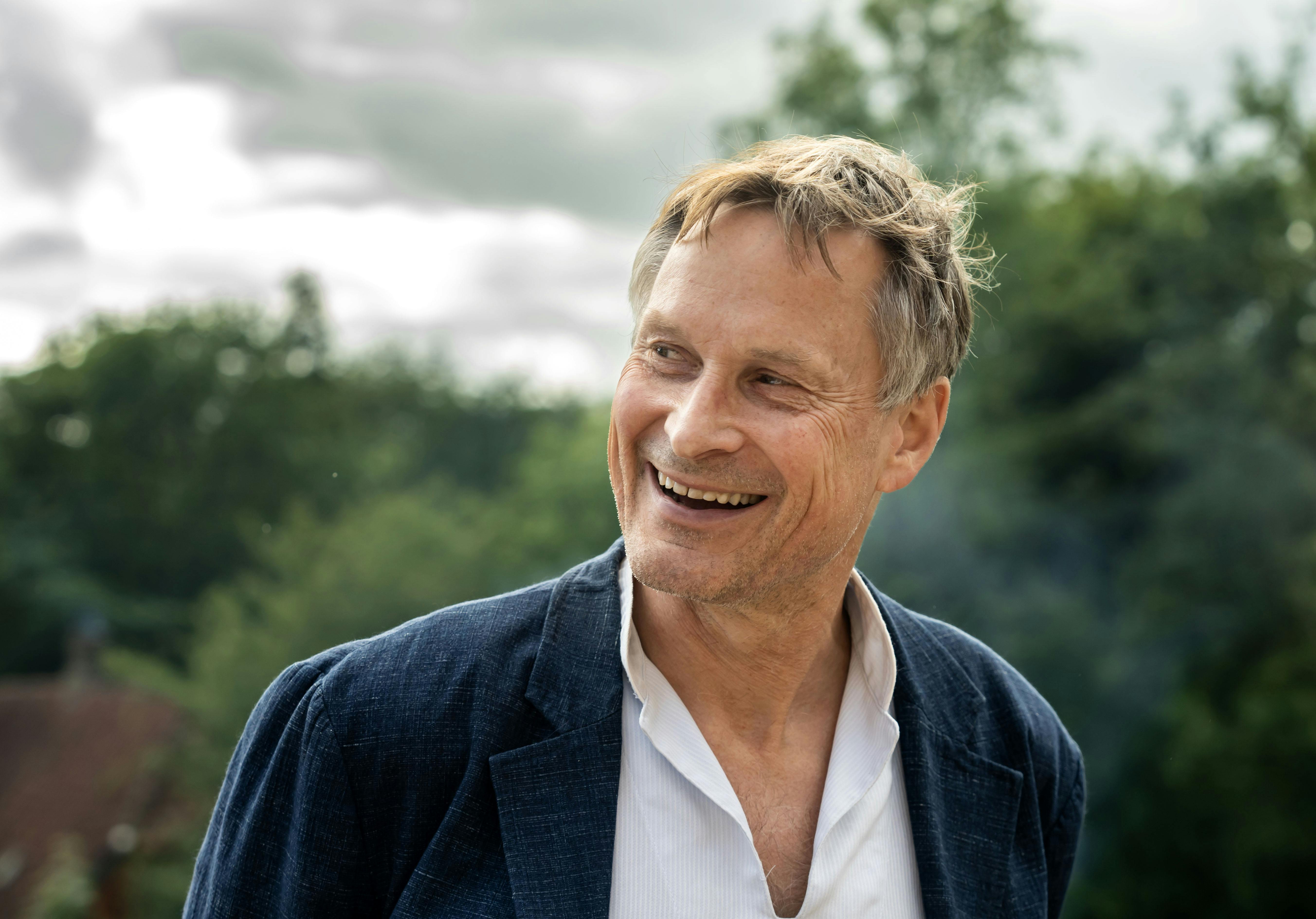 OPGAVE: Christian Stadil holder Le Non Moi-prisfesten på Harridslevgaard SlotSTED: Assensvej 3, BogenseJOURNALIST: Caroline Andersen og John KörnerFOTOGRAF: © Hanne Juul/ Aller Foto & VideoDATO: 20240619