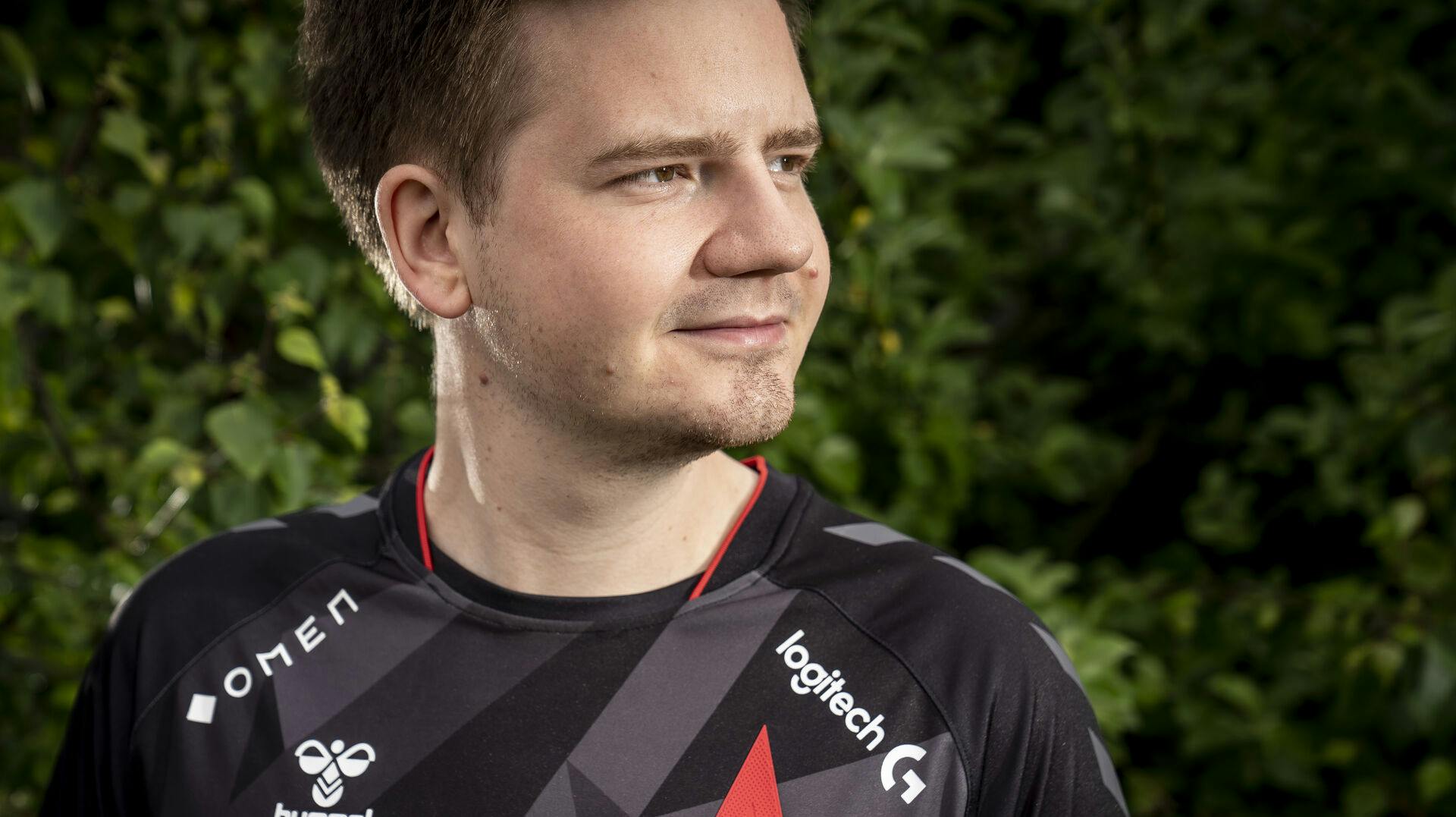 Peter 'dupreeh' Rasmussen får nu rigeligt tid til familien.
