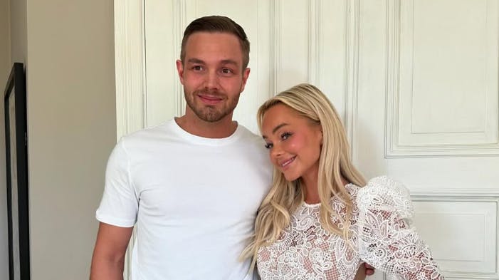 I sidste uge ville Sophie Elise Isachsen ikke sætte så mange ord på bruddet med Vegard Jørstad. Men det gør hun nu alligevel i en podcast.