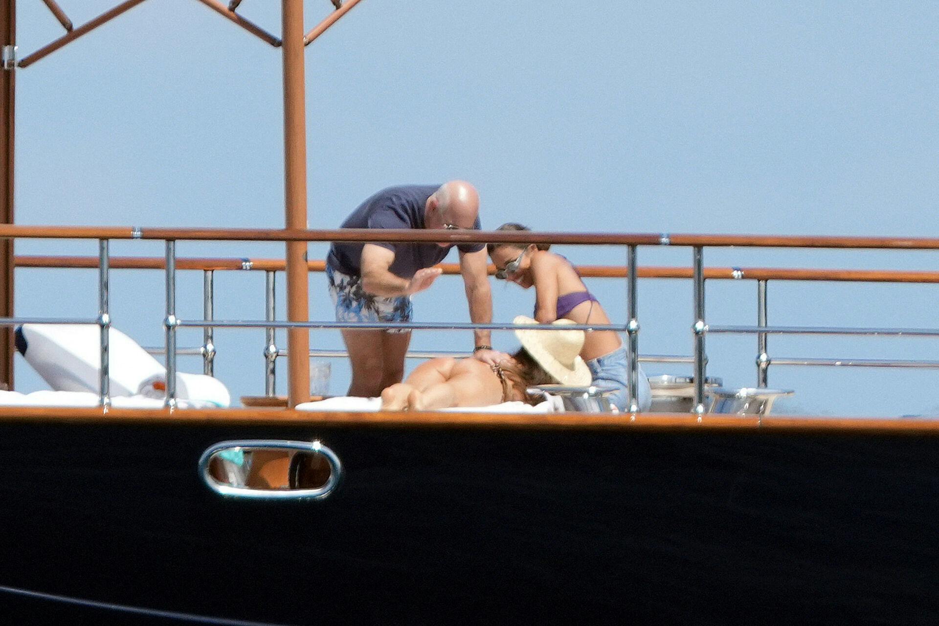 PREMIUM EXCLUSIVE: PREMIUM EXCLUSIVE - MUST CALL FOR FEES - Jeff Bezos and Lauren Sanchez enjoy some intimate moments on his super yacht Koru moored in the South of France. The Amazon founder is enjoying the luxury of his 500 million dollar yacht with his wife-to-be and some friends. Pictured: jeff bezos, lauren sanchez Ref: BLU_S8331889 180525 PREMIUM EXCLUSIVE Picture by: / SplashNews.com Splash News and Pictures USA: 310-525-5808 UK: 020 8126 1009 eamteam@shutterstock.com World Rights, No France Rights