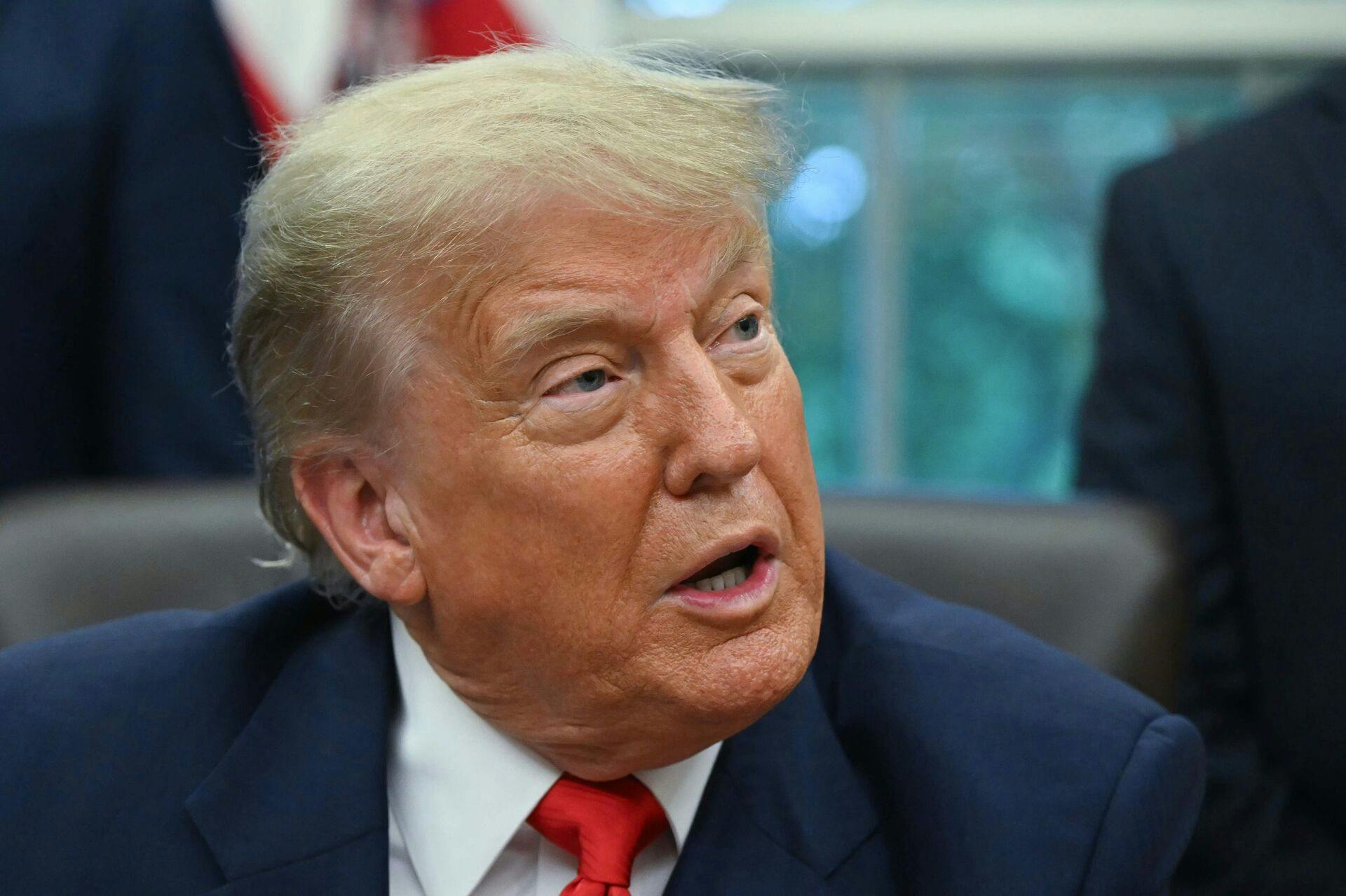 Donald Trump vil ikke ud med navnet - endnu!
