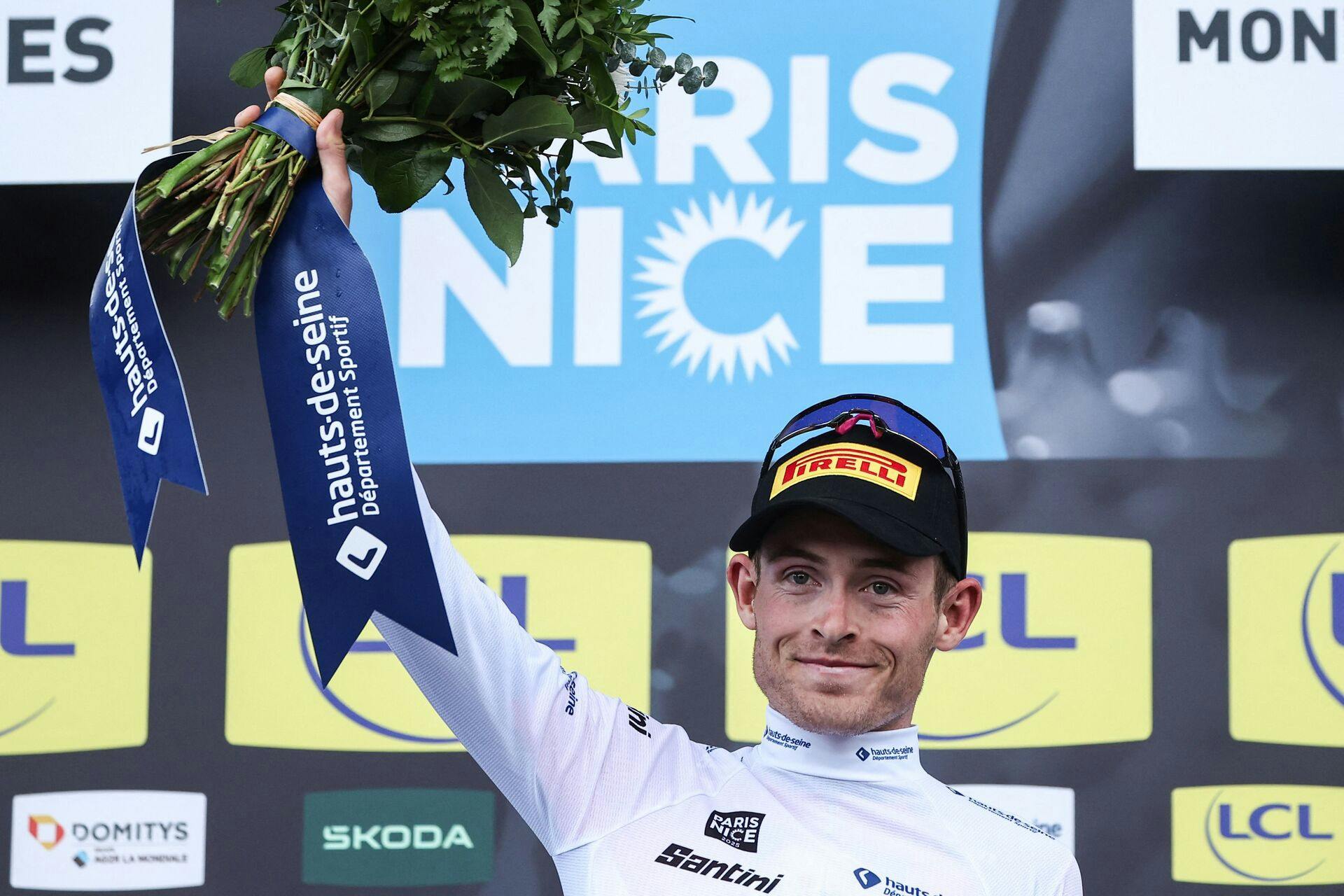 Mattias Skjelmose er klar til Tour de France efter en turbulent optakt med sygdom og afbud. Nu venter de stejle stigninger og kampen om klassementet.