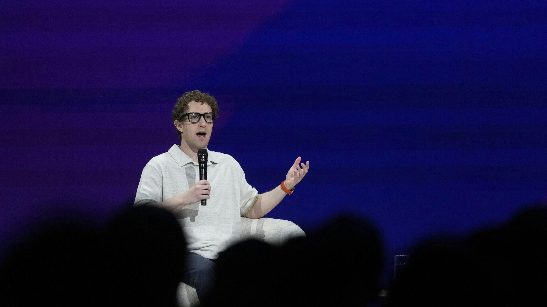 Mark Zuckerberg har skruet massivt op for sine AI-ambitioner - og det kommer brugerne af hans sociale netværker til at mærke.