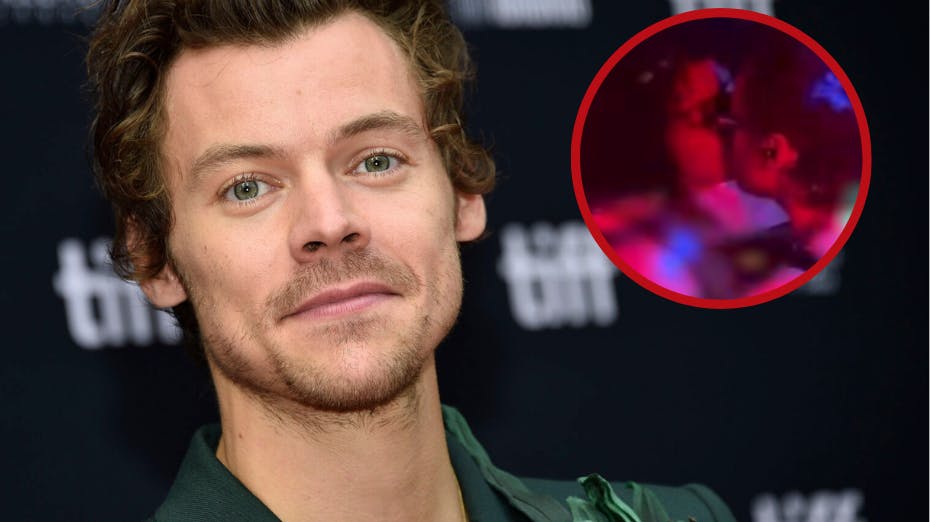 Harry Syles uddelte hede festivalkys: Her er hans nye flammeHitsangeren Harry Styles havde tilsyneladende en hed festival – han kyssede i hvert fald løs med en (i begyndelsen) mystisk kvinde. Nu er kvindens identitet blevet så blevet afsløret