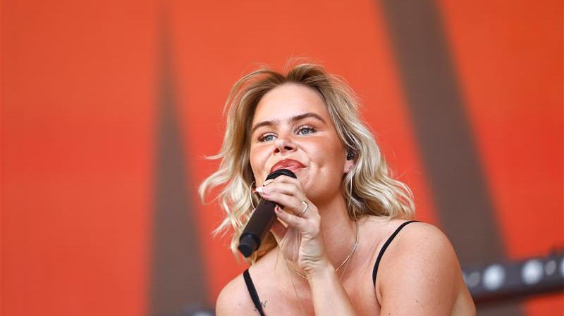 Annika åbner Roskilde Festivals Orange scene klokken 18 onsdag.
