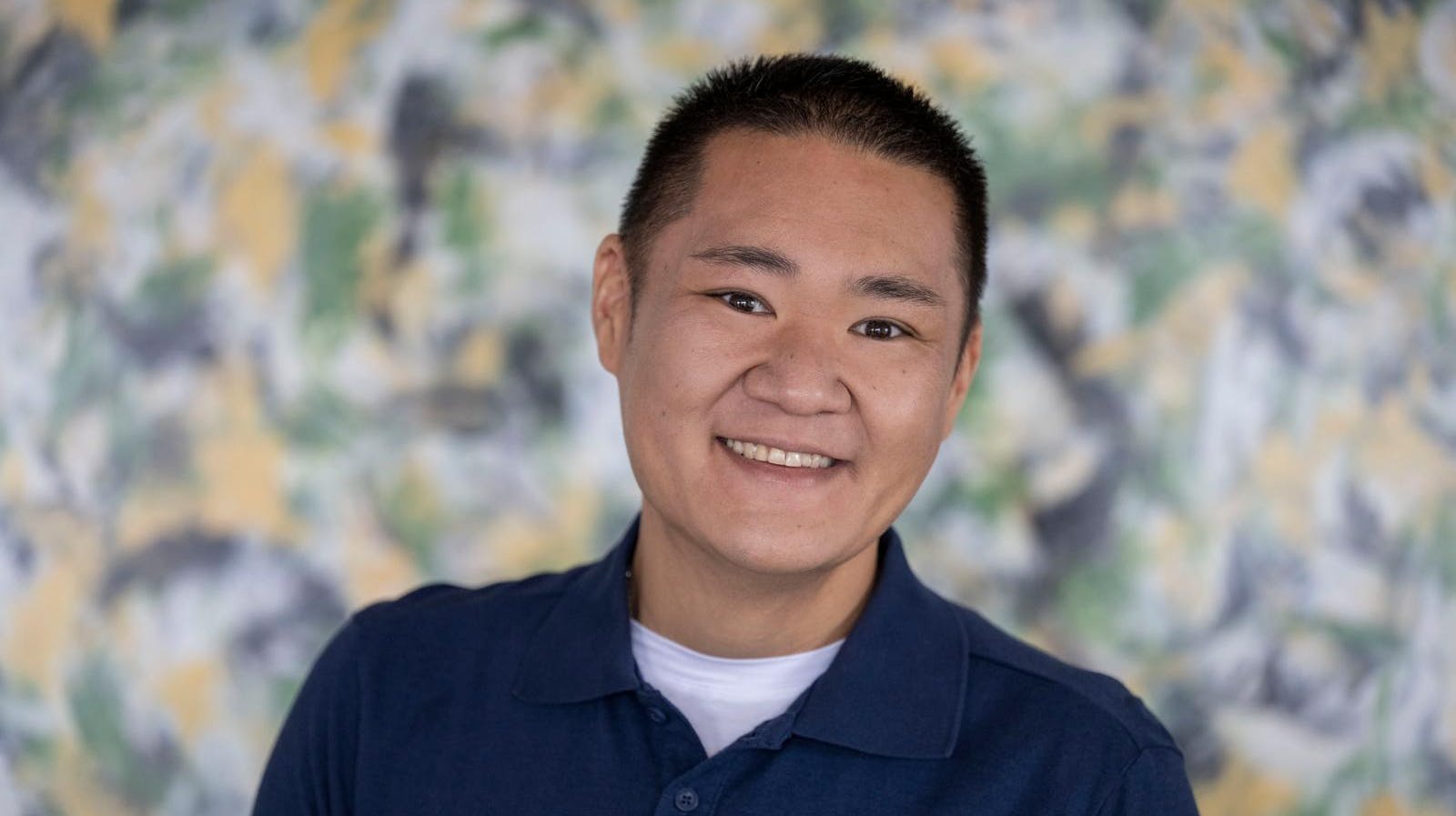 Med 40 kilo mindre og en ny garderobe tog Micki torsdag aften plads i værtsstolen på DR1.