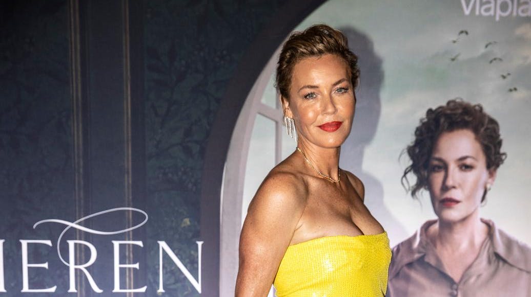 Kvinden fra Elling er blevet til en smuk svane. Connie Nielsen er en verdensstjerne.