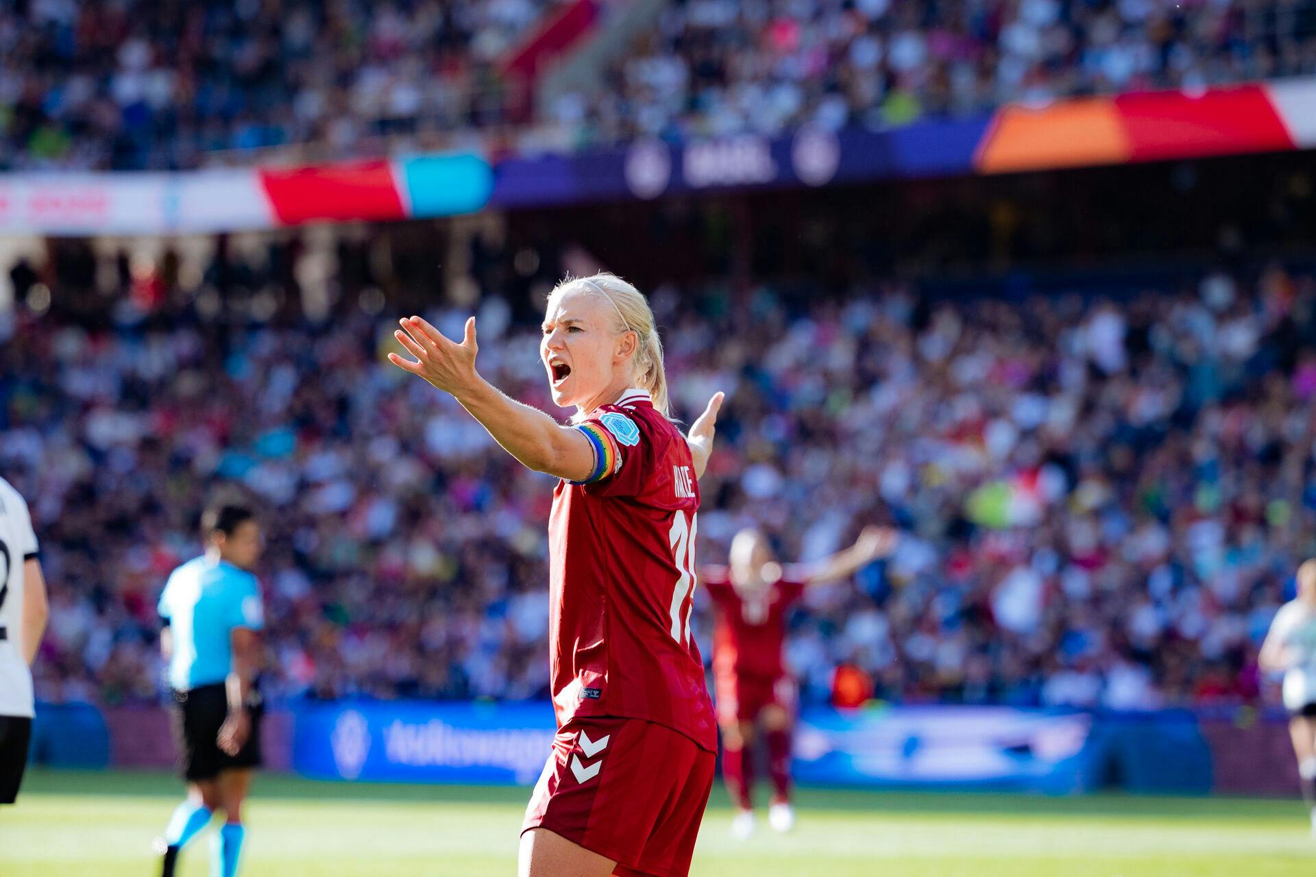 Pernille Harder og de danske kvinder kæmpede bravt.