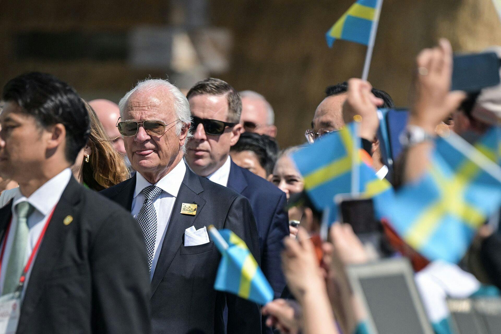 Man forstår godt, hvis den svenske konge er i dårligt humør over sine livvagters ringe arbejde.