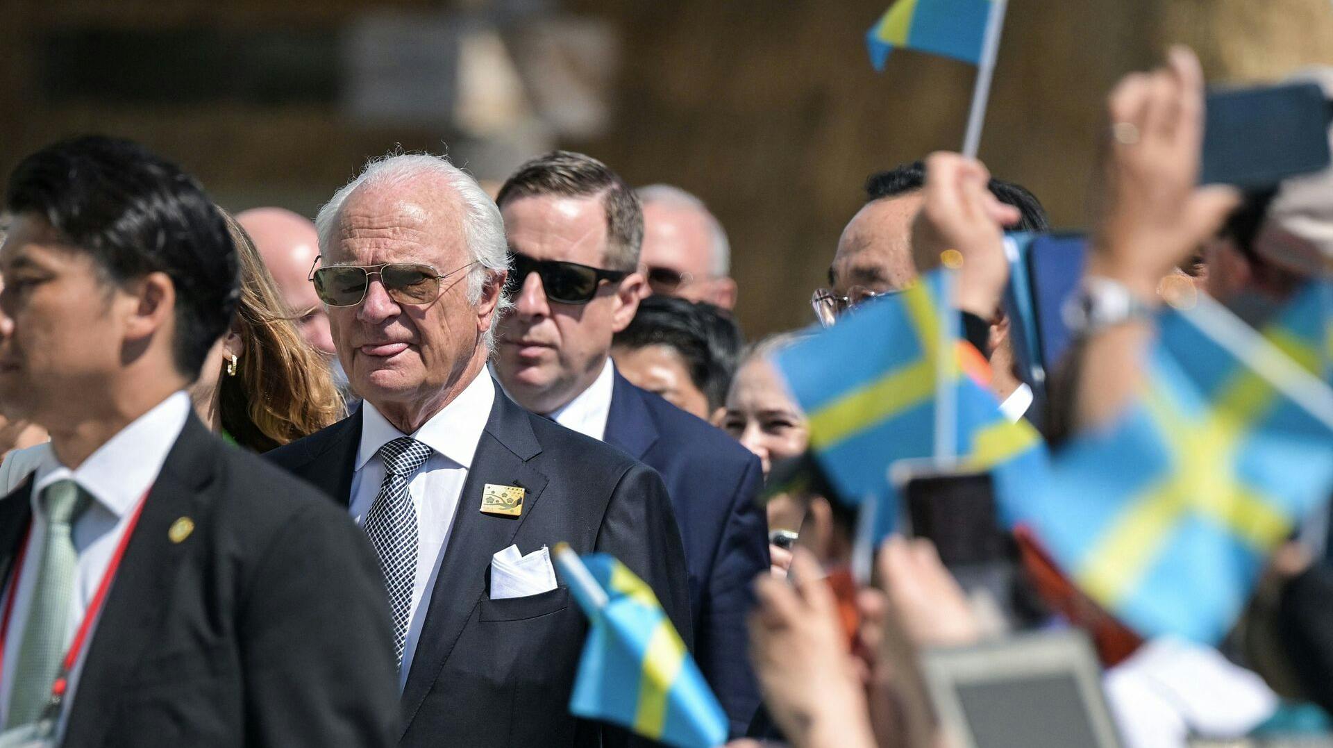 Man forstår godt, hvis den svenske konge er i dårligt humør over sine livvagters ringe arbejde.