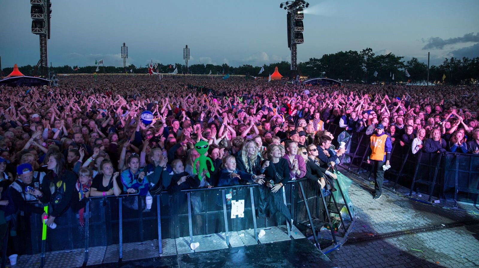 Popstjernen er meget populær, når han går på scenen på danske festivaler. Billedet her er dog IKKE fra en koncert med ham.
