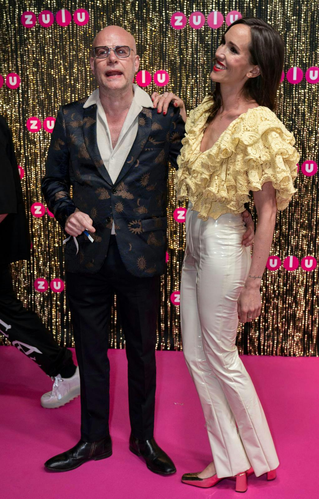 Thomas Blachman og Julia Werup har to børn og en lejlighed sammen. Nu ejer han altså også et hus alene.