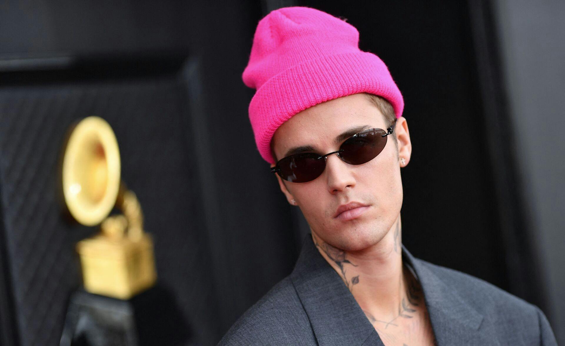 Justin Bieber har en overraskelse på vej.