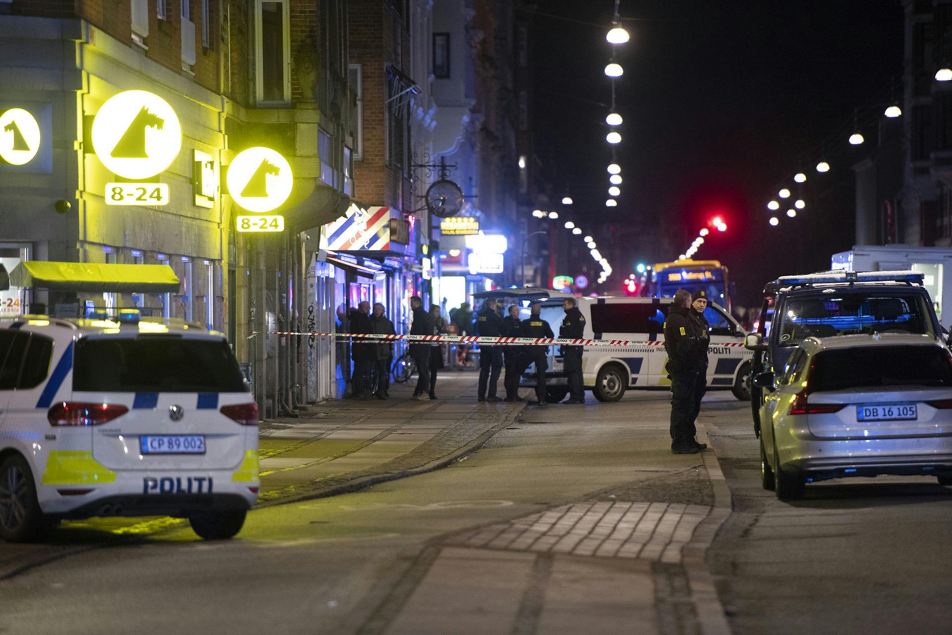 Den 33-årige udleverede bandeleder er mistænkt for drabet på en 27-årig mand på Nørrebro den 2. december 2021. Manden blev skudt i ryggen flere gange midt i myldretiden.