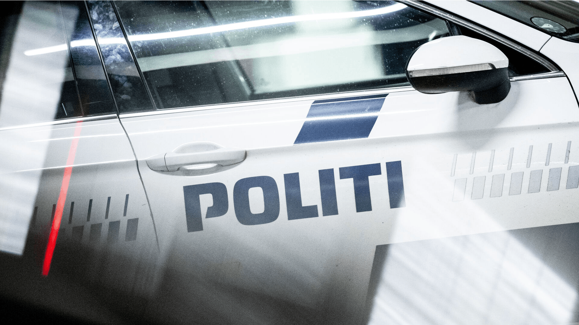En alvorlig ulykke har fundet sted fredag formiddag, hvor en person er blevet ramt af en lastbil. Personens tilstand er fortsat ukendt.