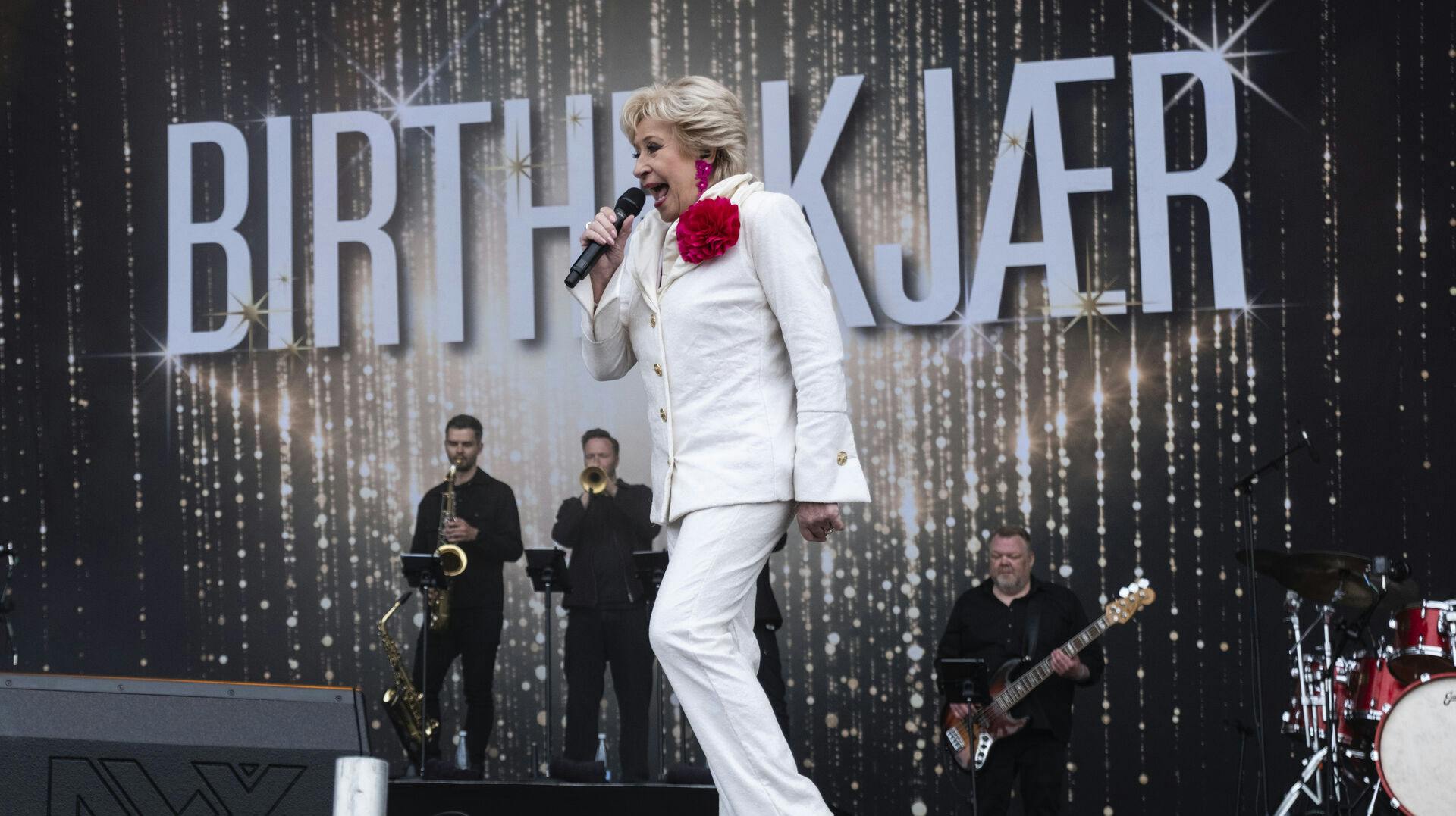 Hjertet svigtede Birthe Kjær, men kom heldigvis i gang igen.