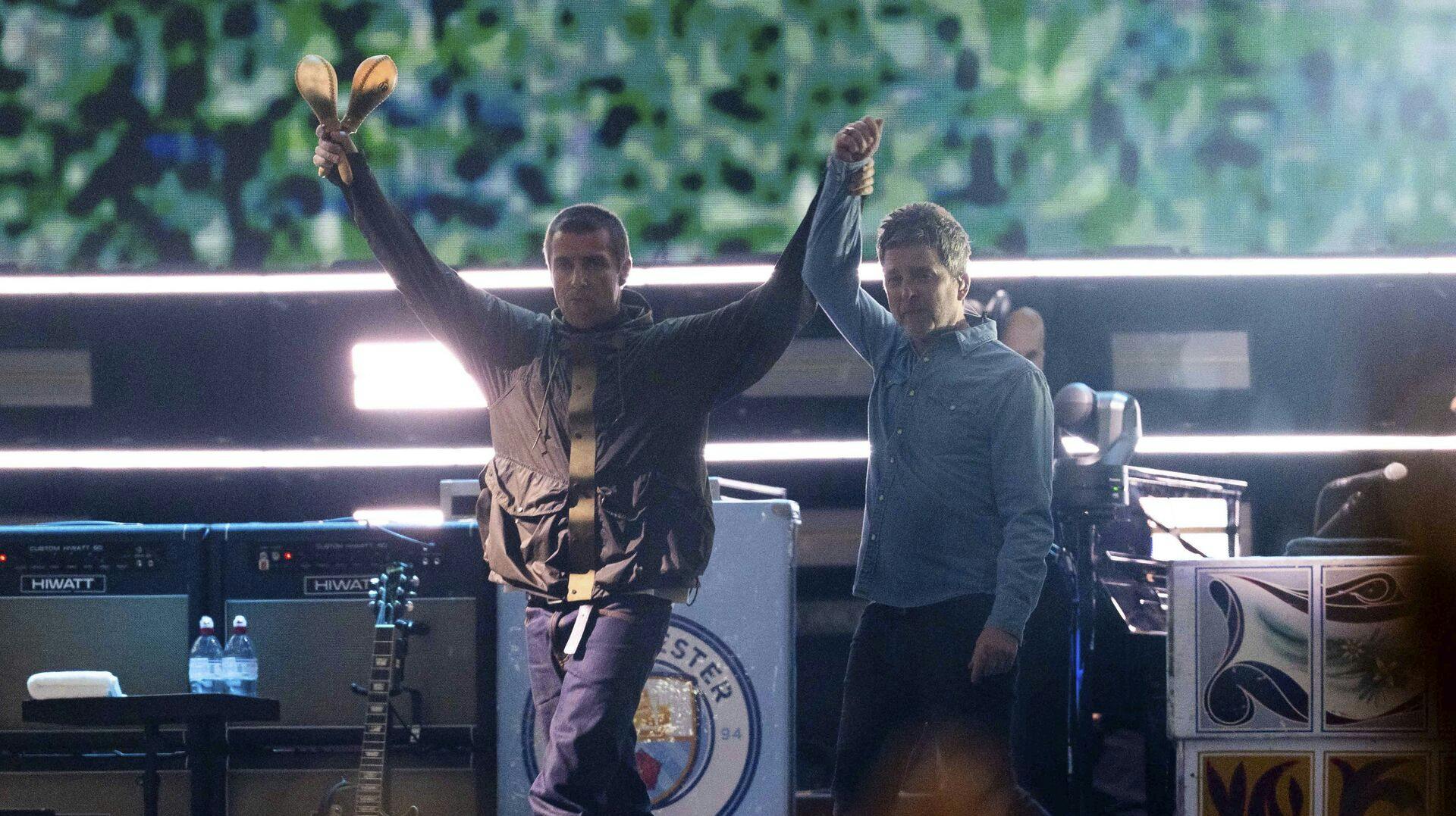 Liam Gallagher og Noel Gallagher har igen fundet melodien og spiller koncerter sammen.